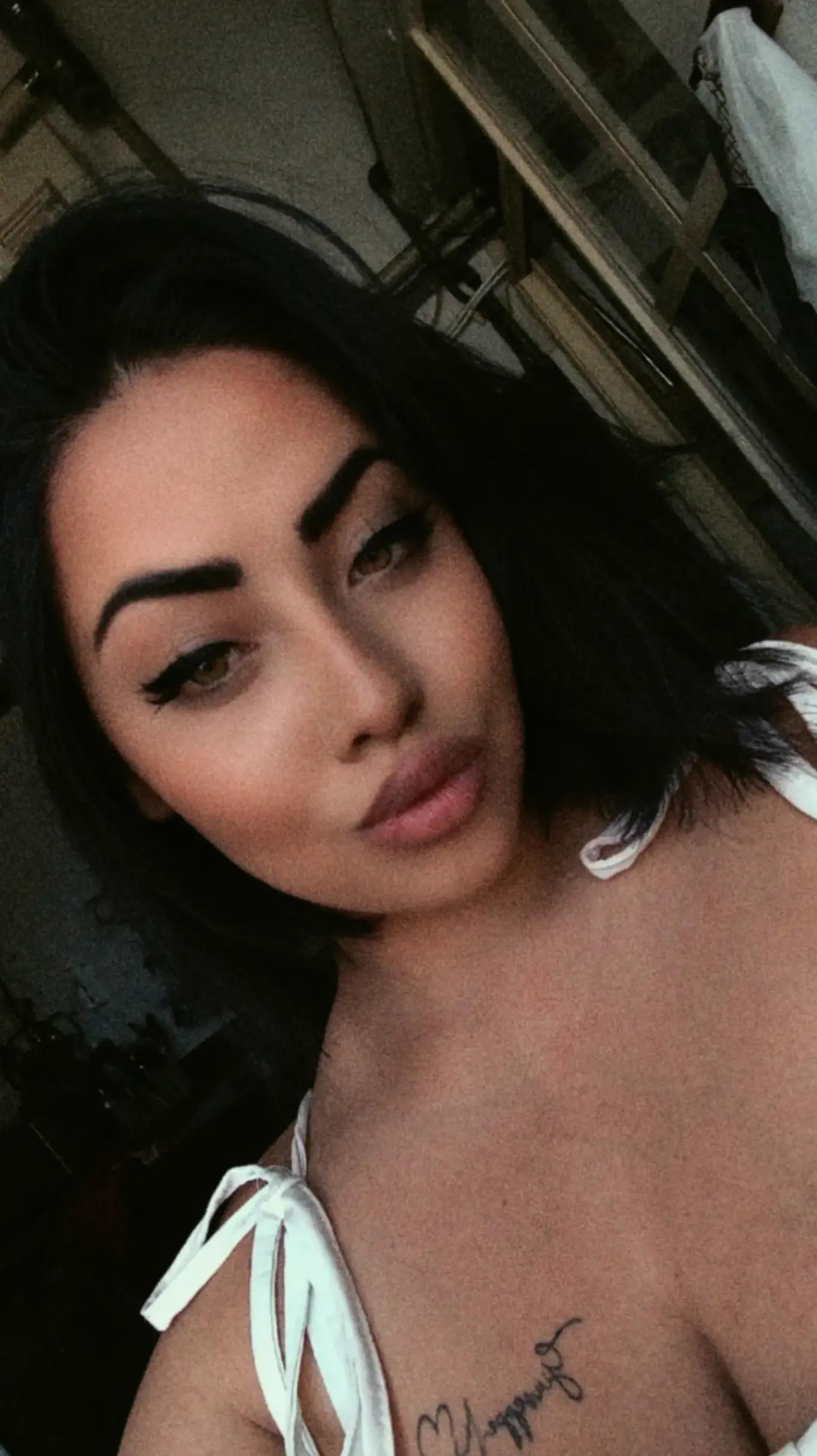 @Vanessa Lia