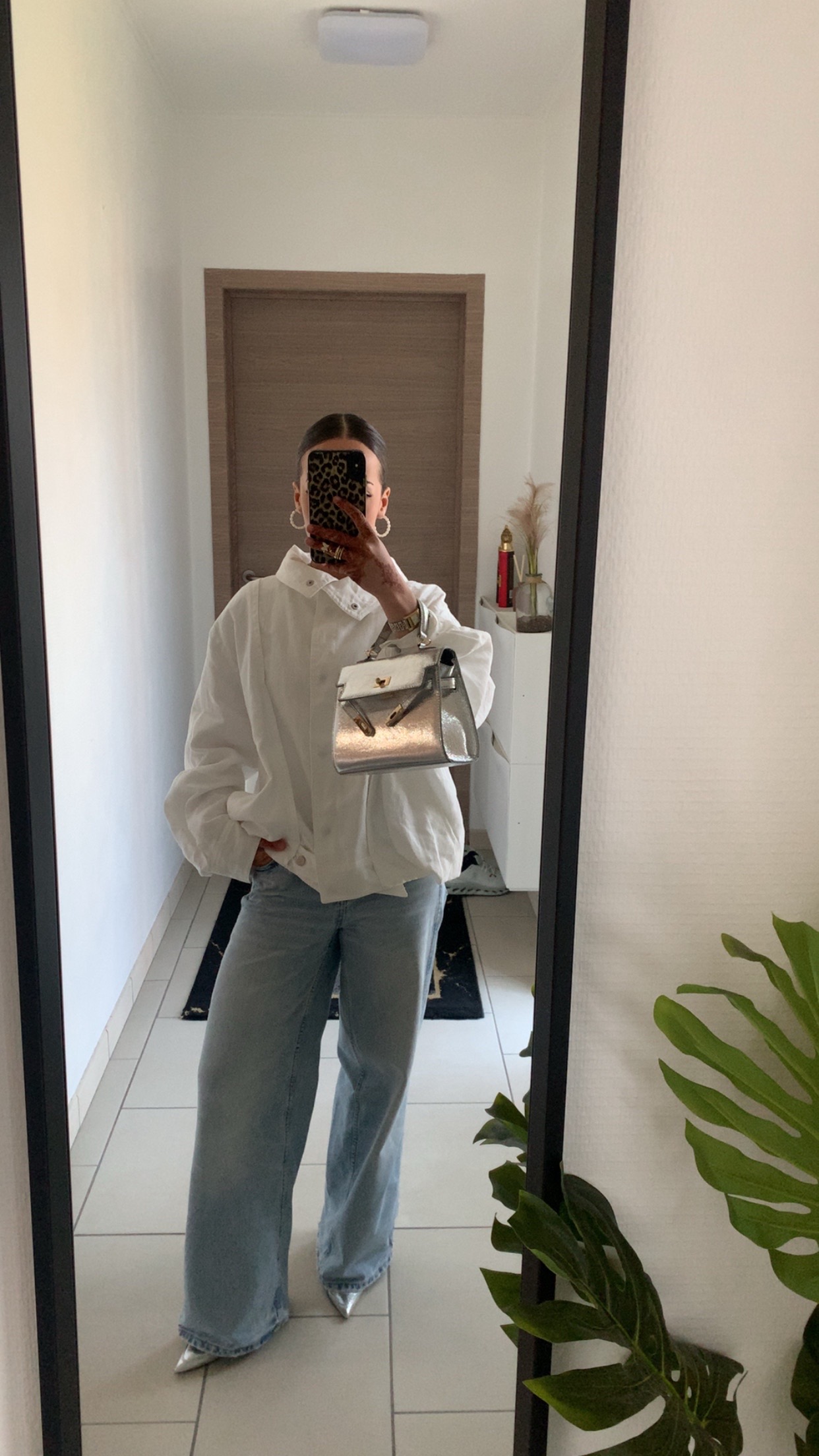 @ᥫ᭡