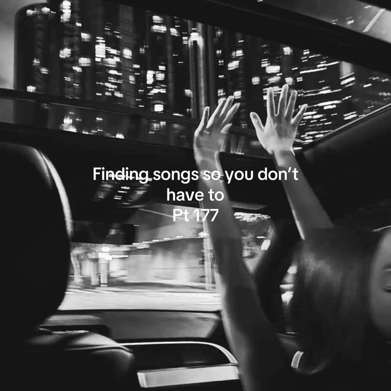 @🎧