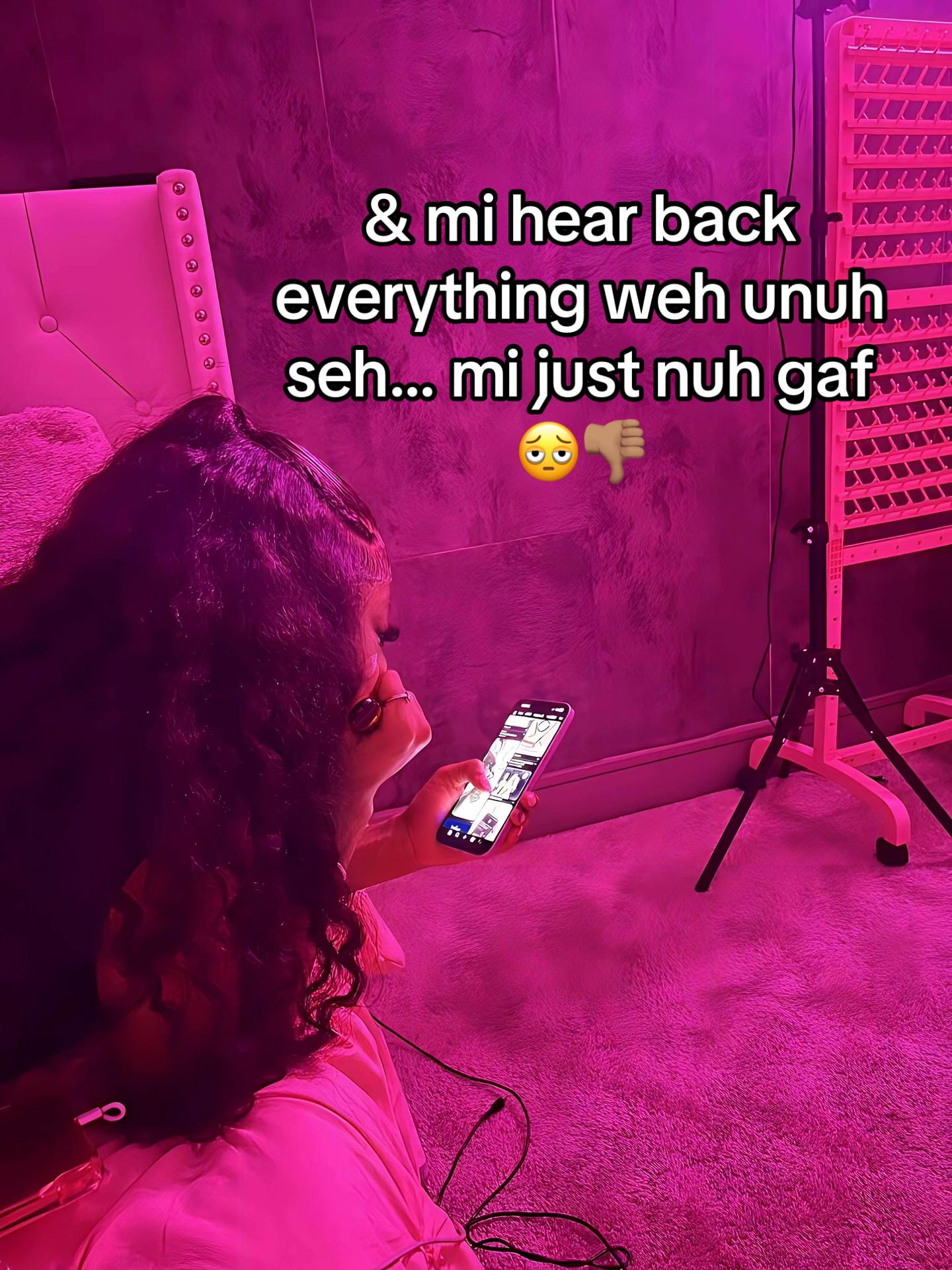 @⋆
