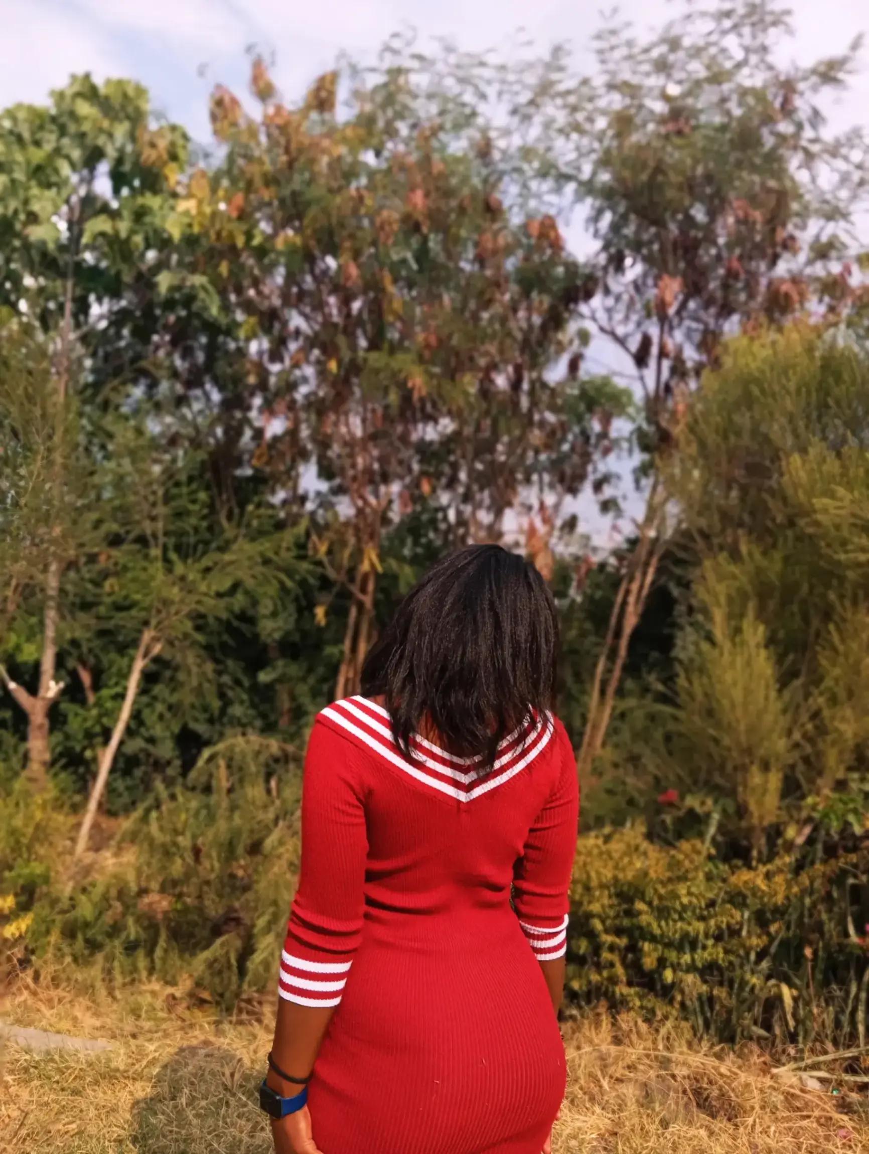 @Vee 🐾🎀