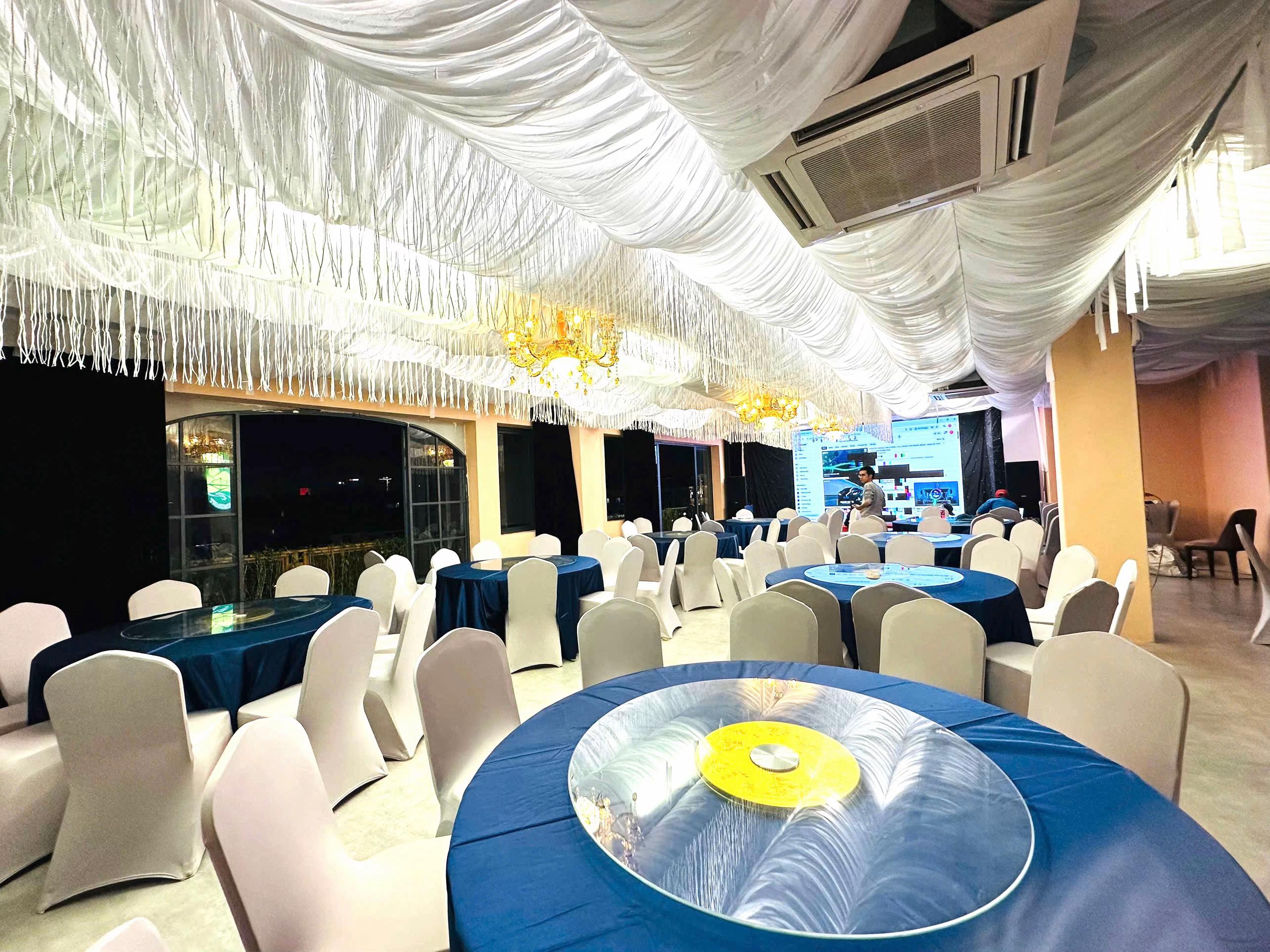 @Em Thảo Nội Thất Nh&agrave; H&agrave;ng