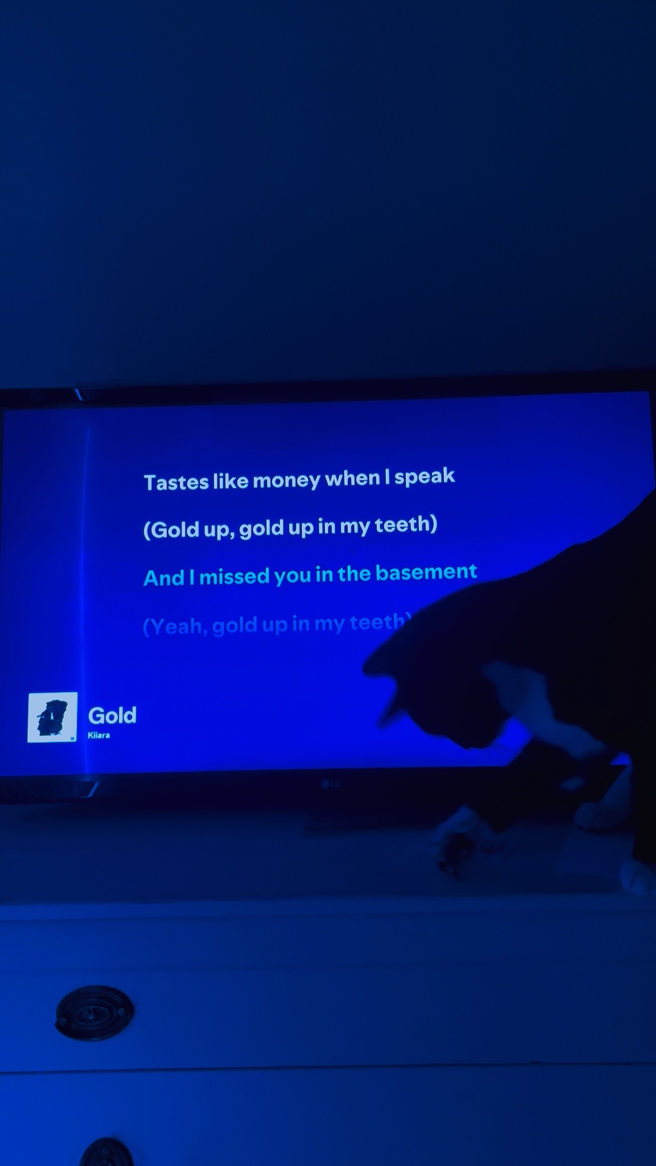 @🫧