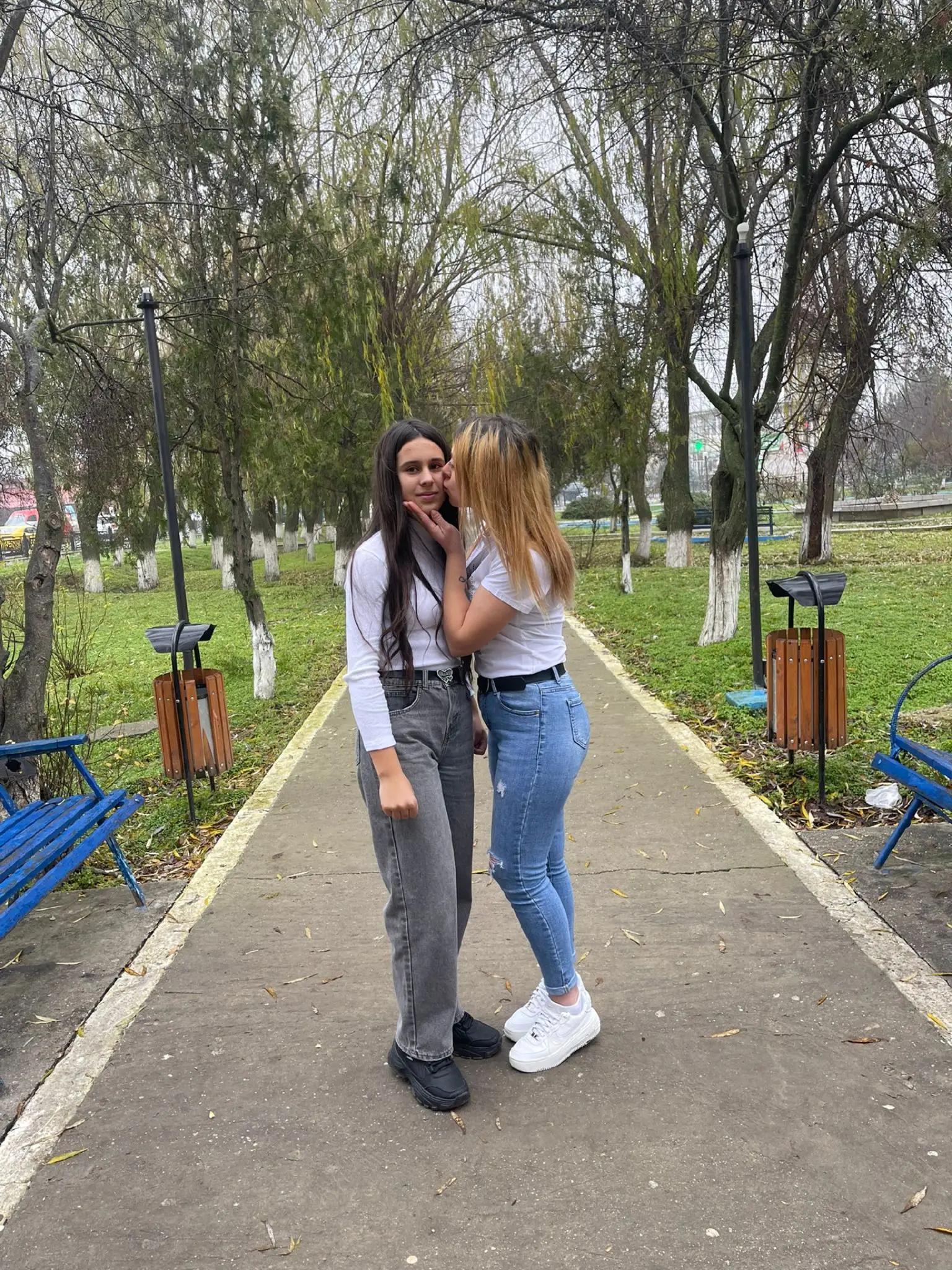 @Diana Diana Dobre