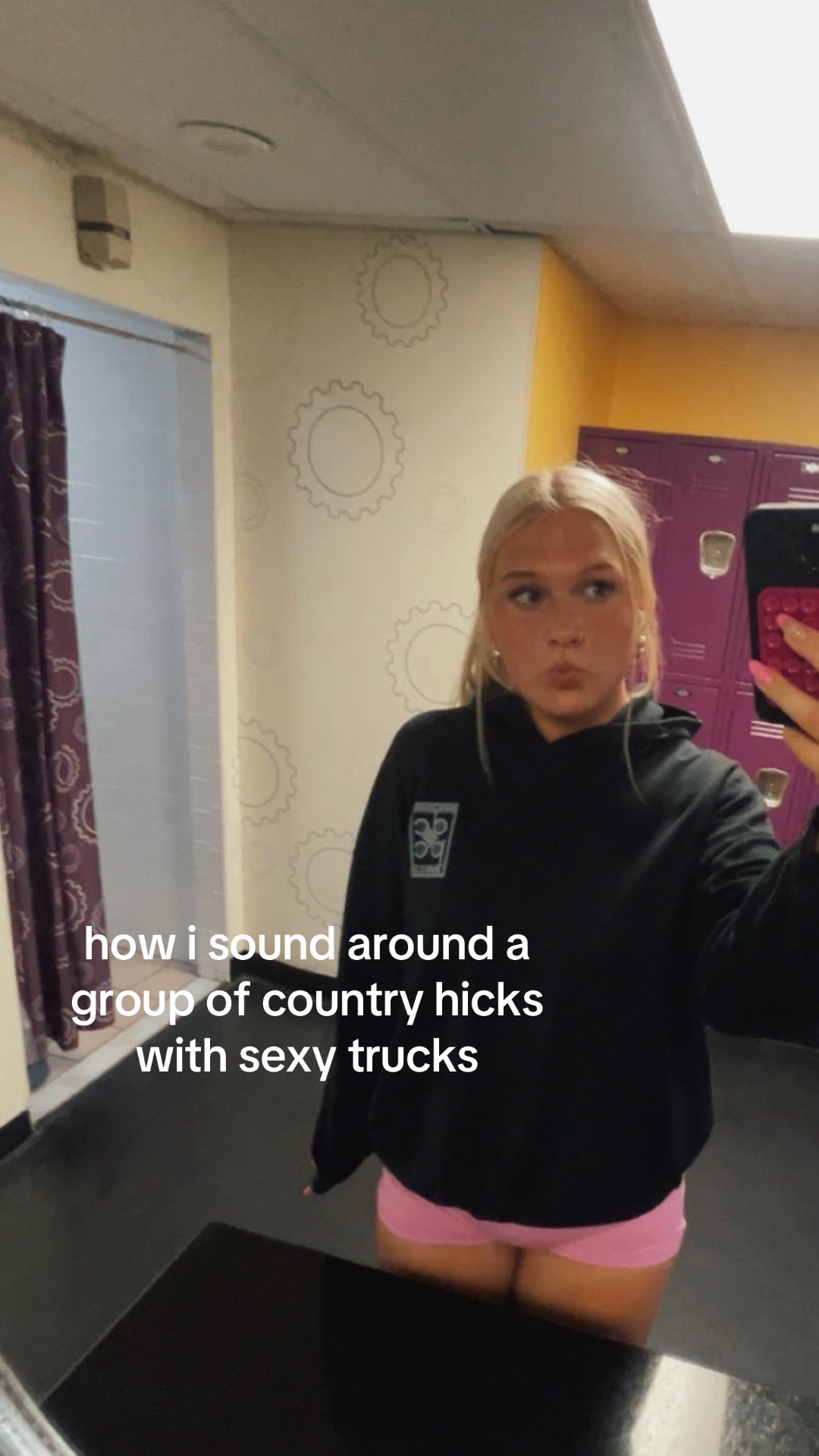 @𝑩𝑹𝑰𝑨 𝑹𝑨𝒀𝑵𝑬