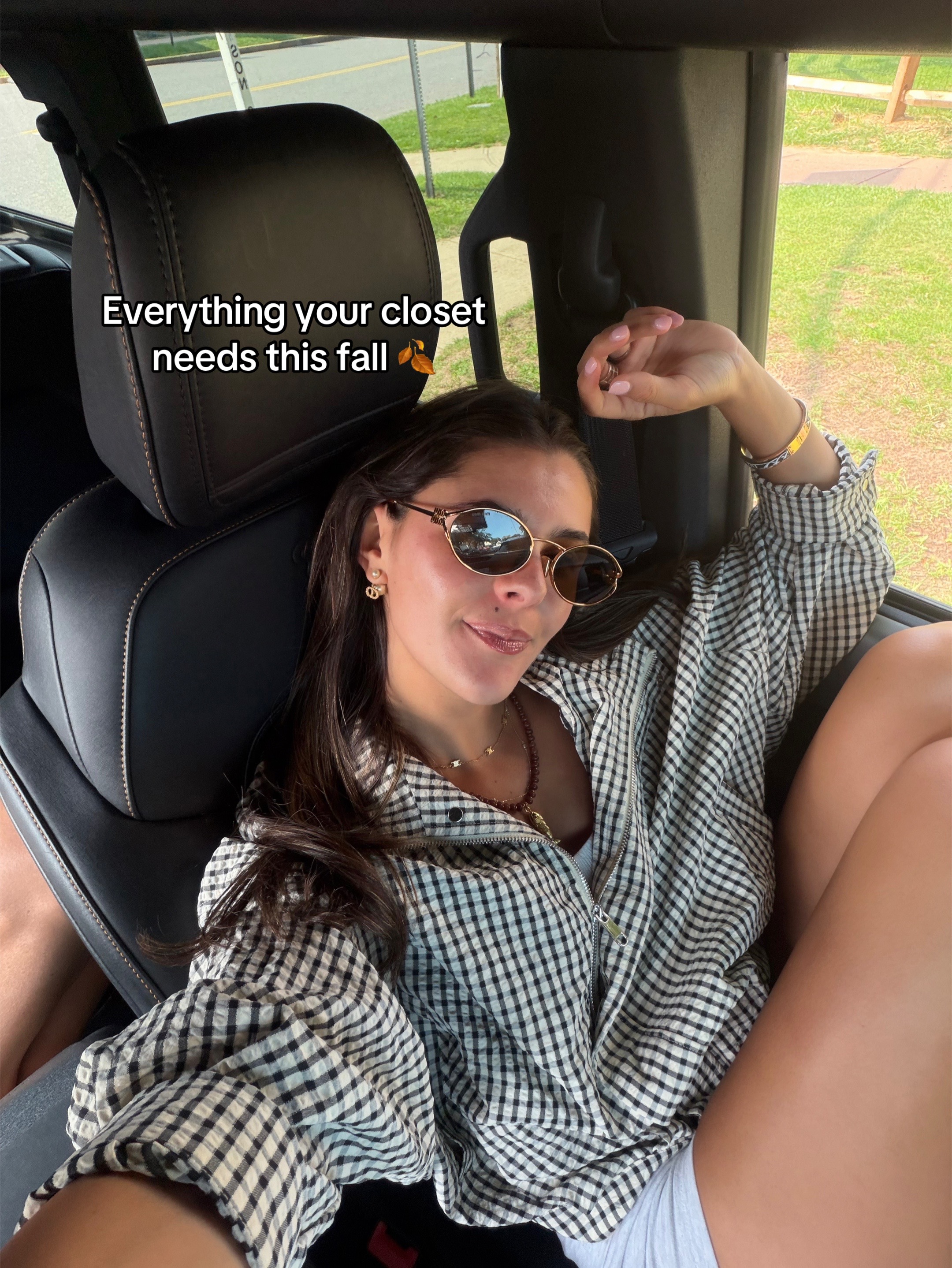 @WhatWouldBellaWear