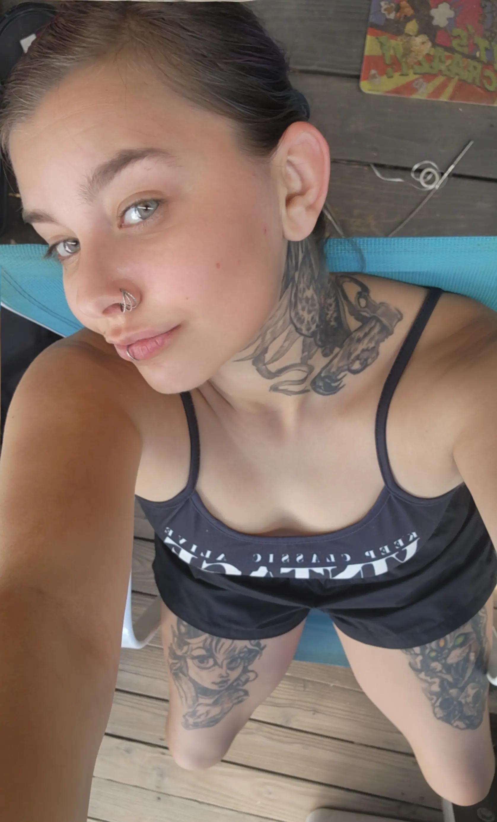 @LeiraKitty