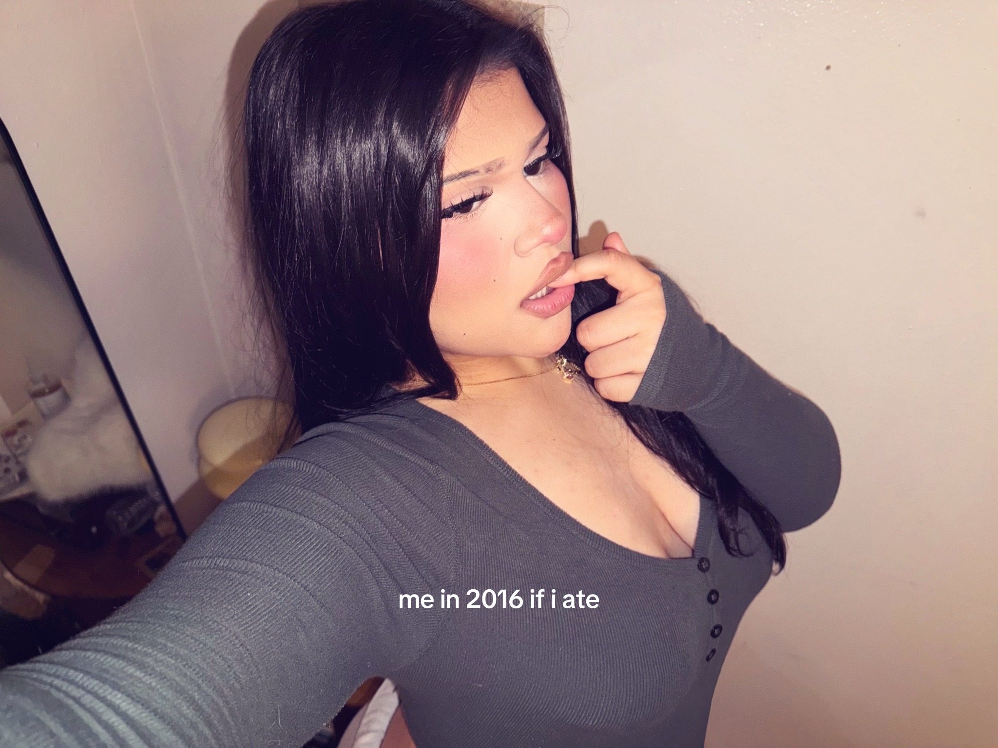 @mariela