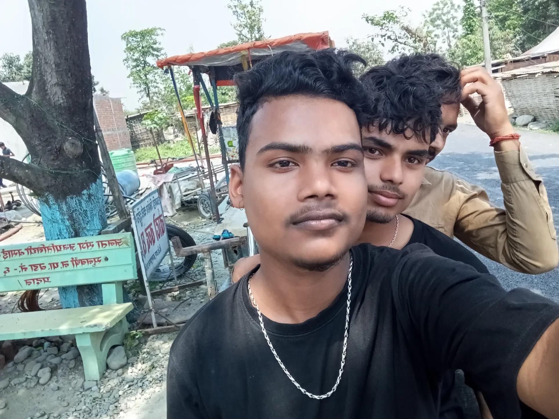 @T I T Λ N
