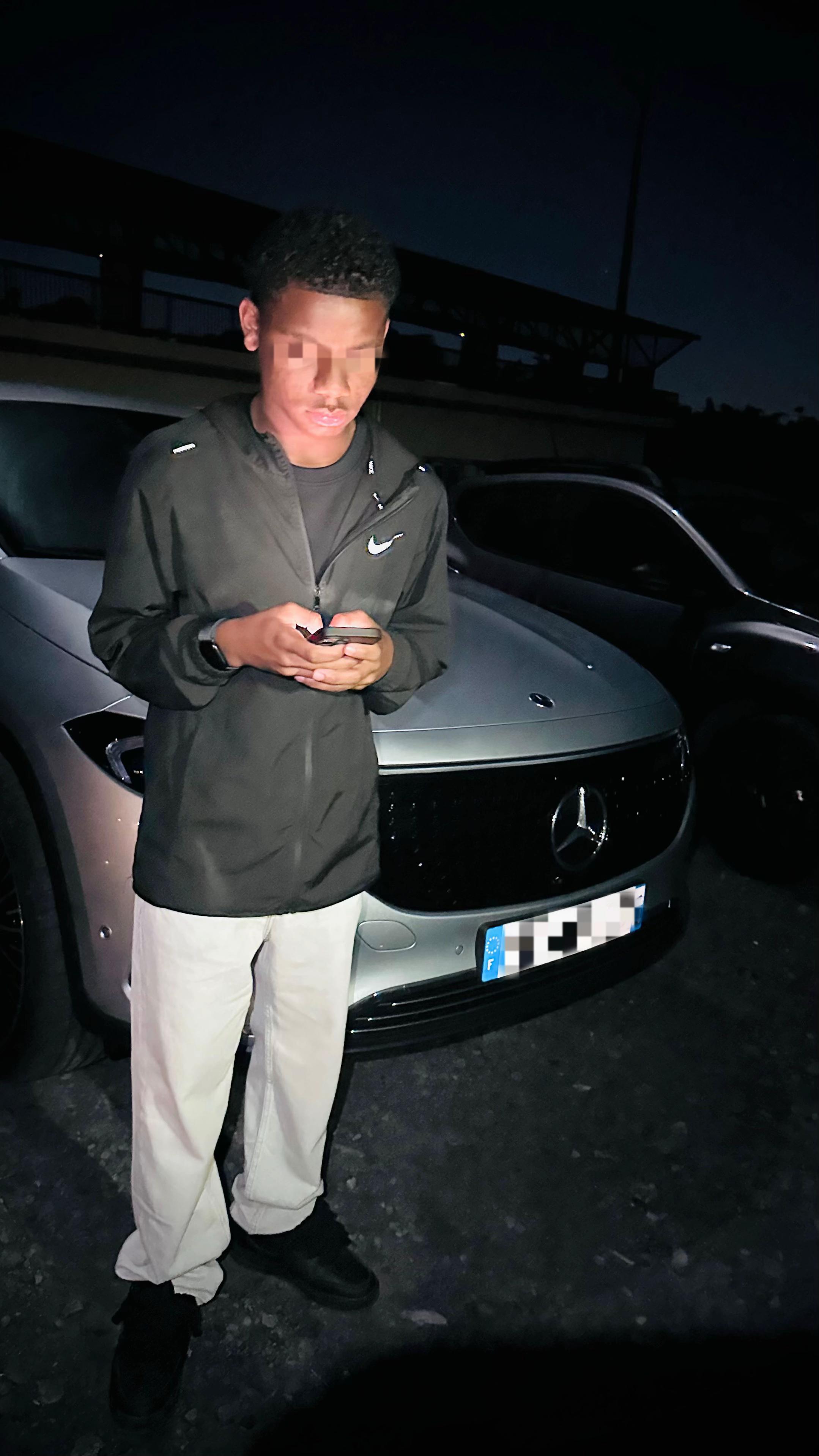 @_.Mig_.69