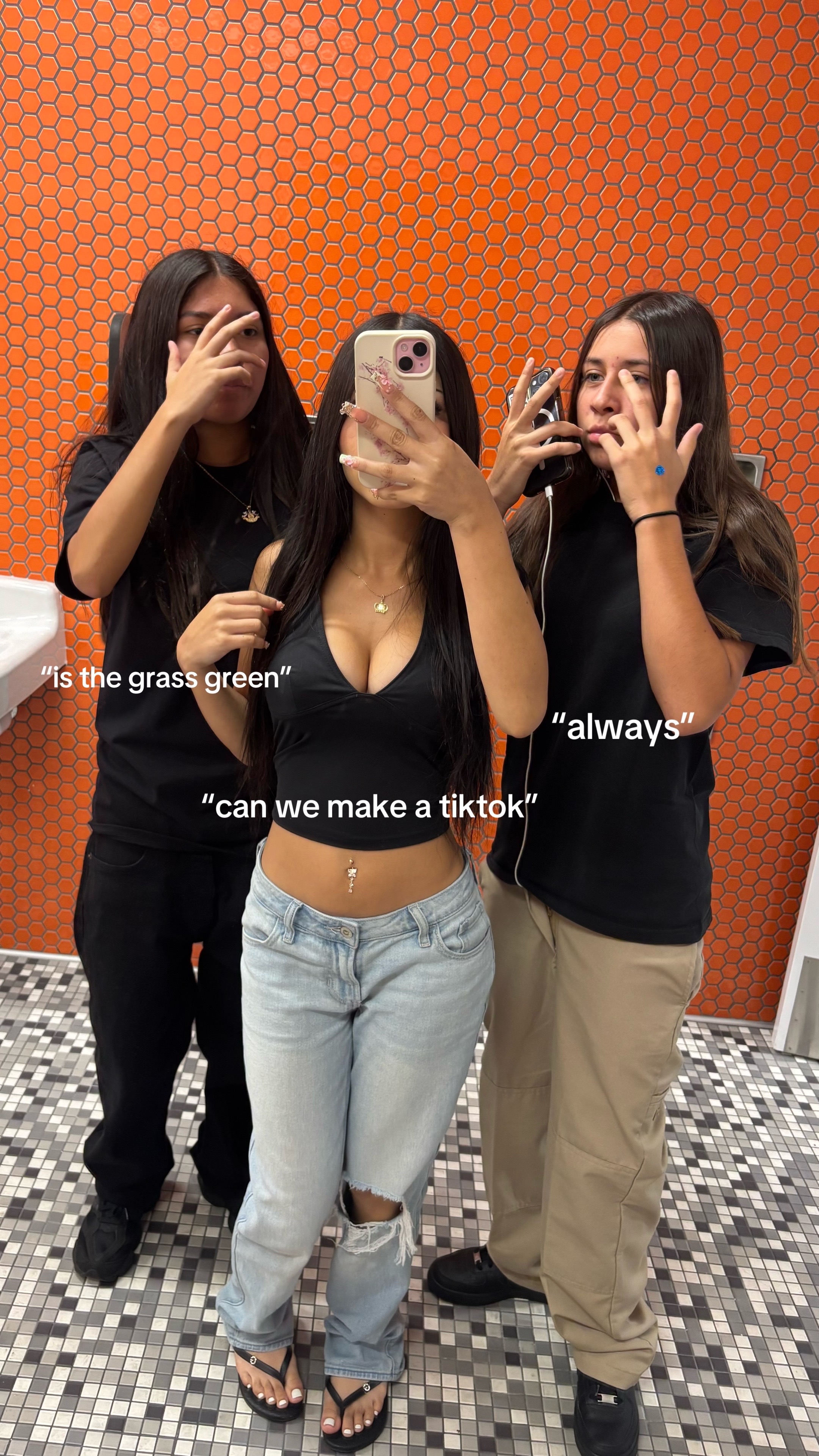 @♕
