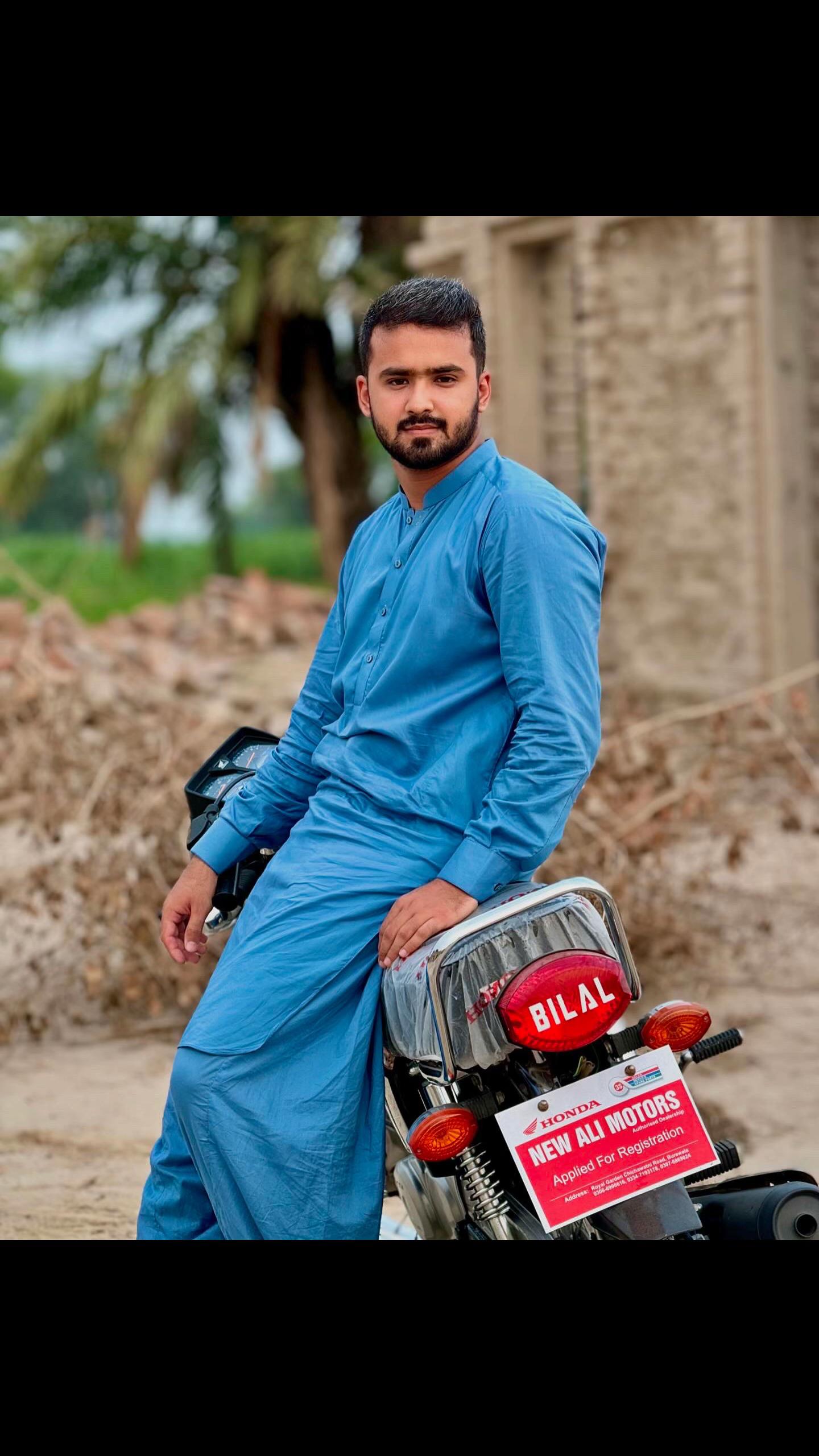 @M Bilal ( ایم بلال)
