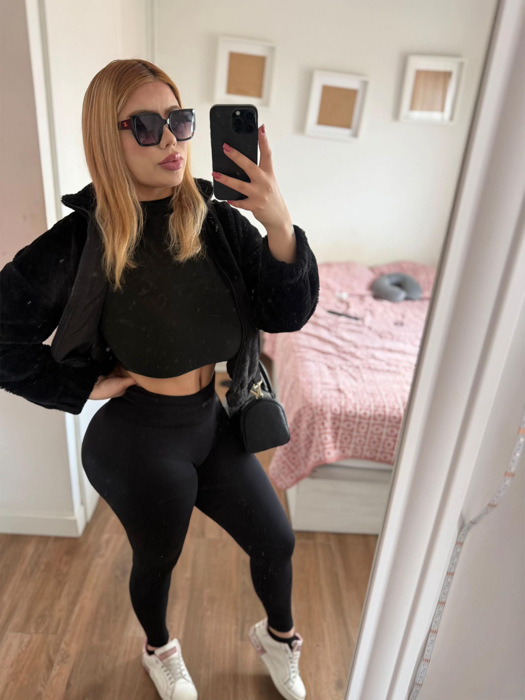 @arounddddtheworld