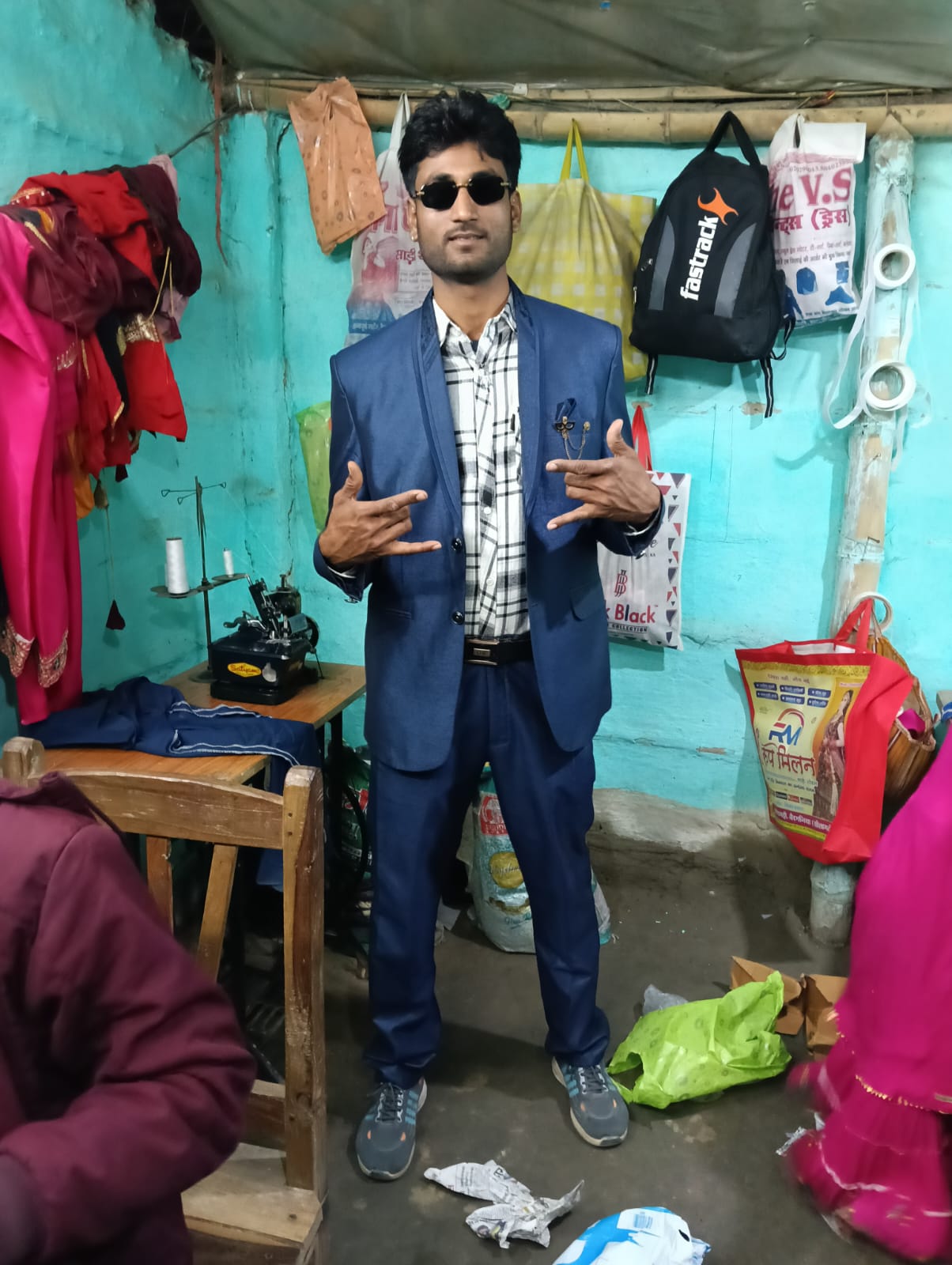 @Sushant Singh 9713130930