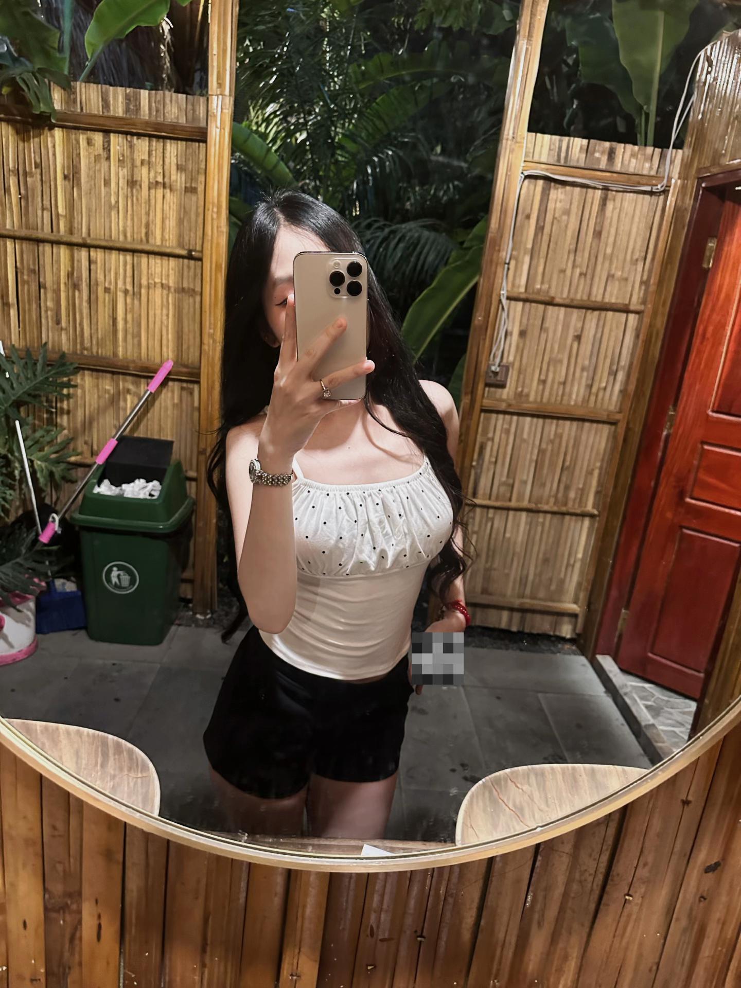 @Lynaa