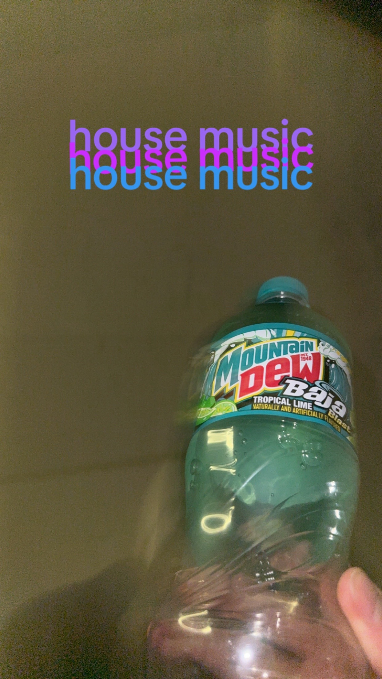 @user109384497