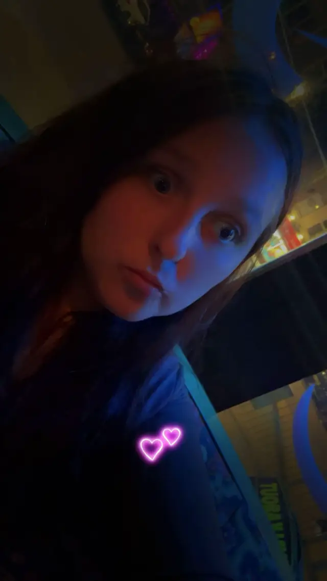 @chloe.Louise madden 2002