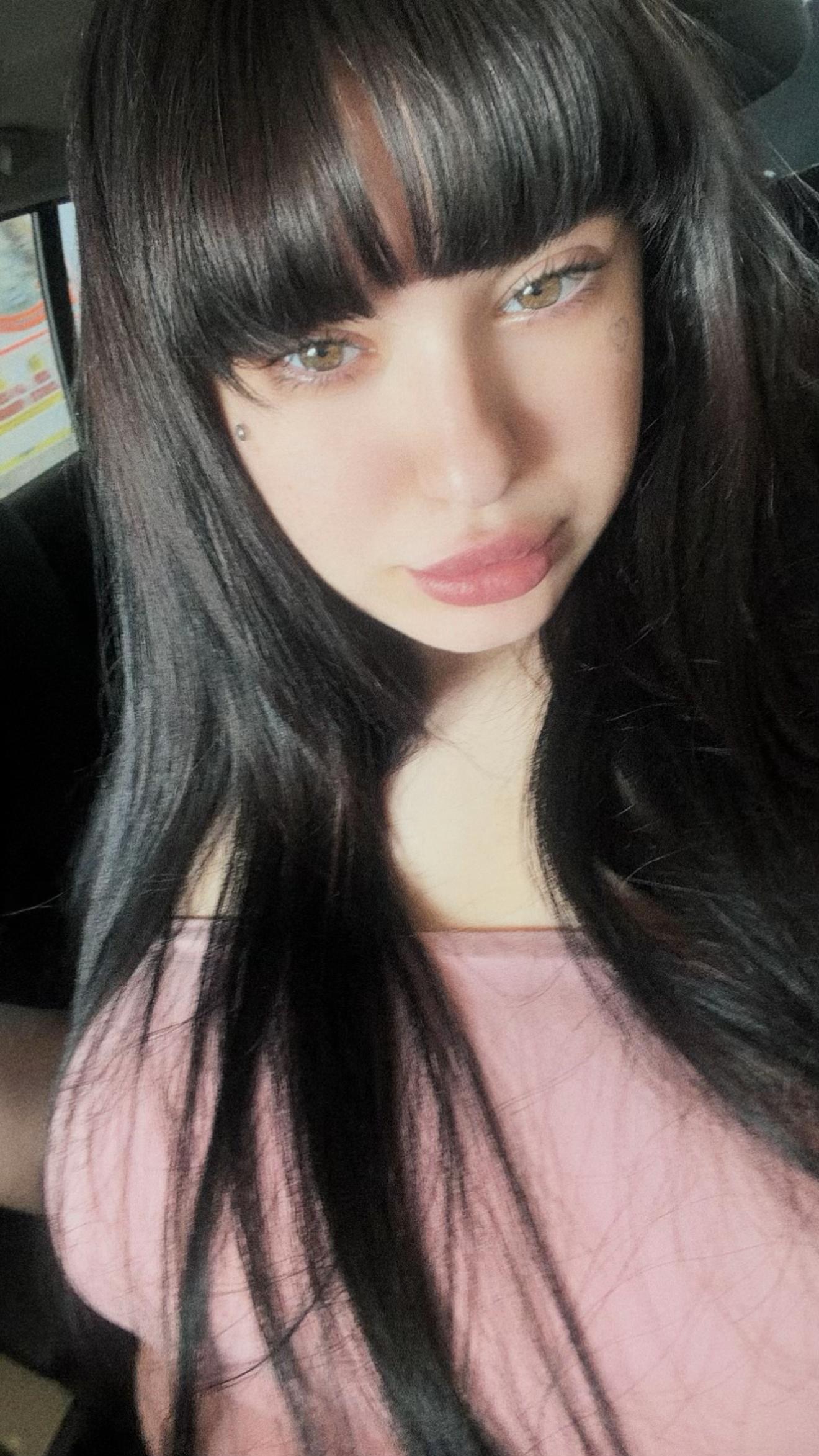 @Zemra🖤🌈