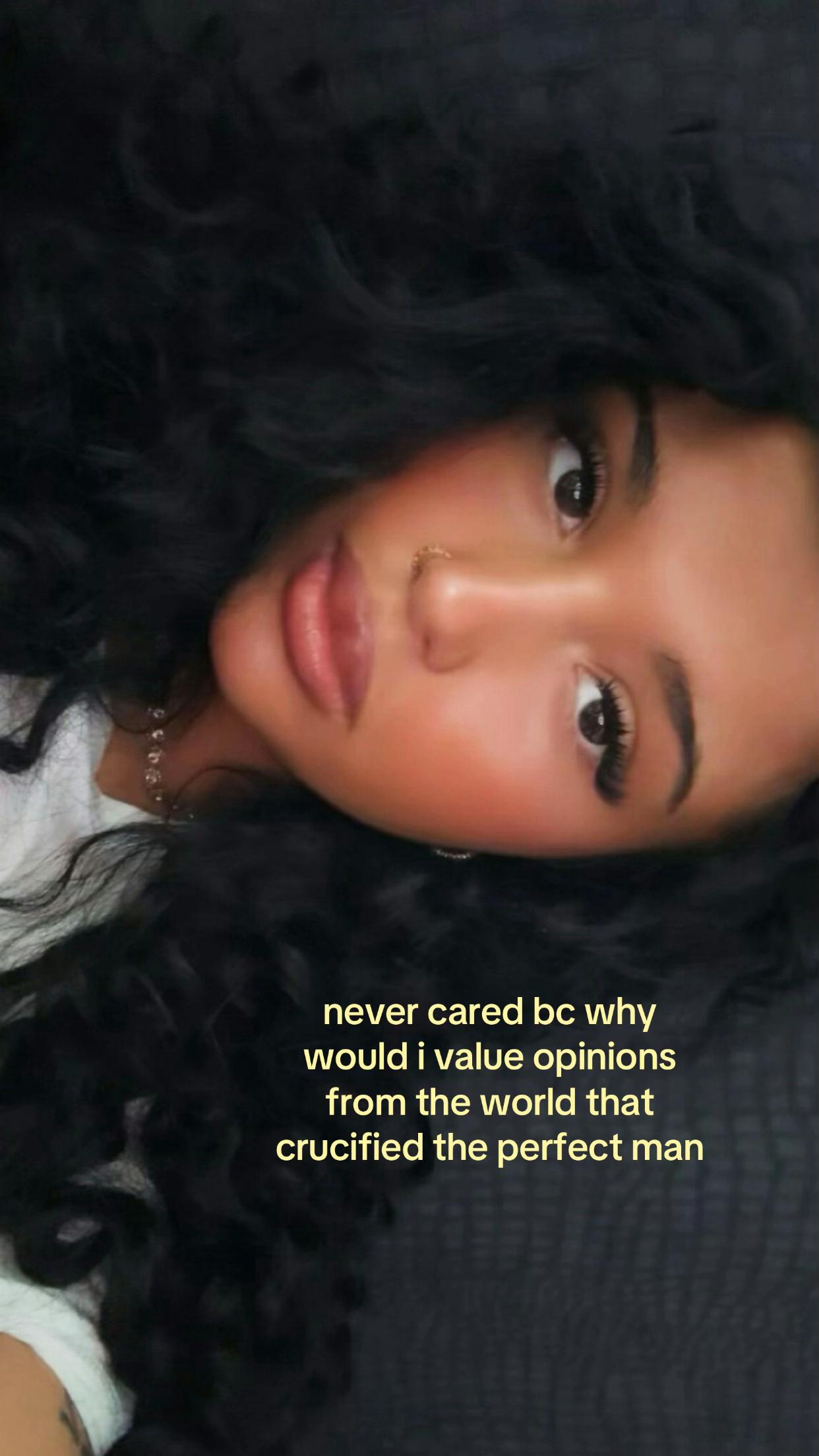 @️