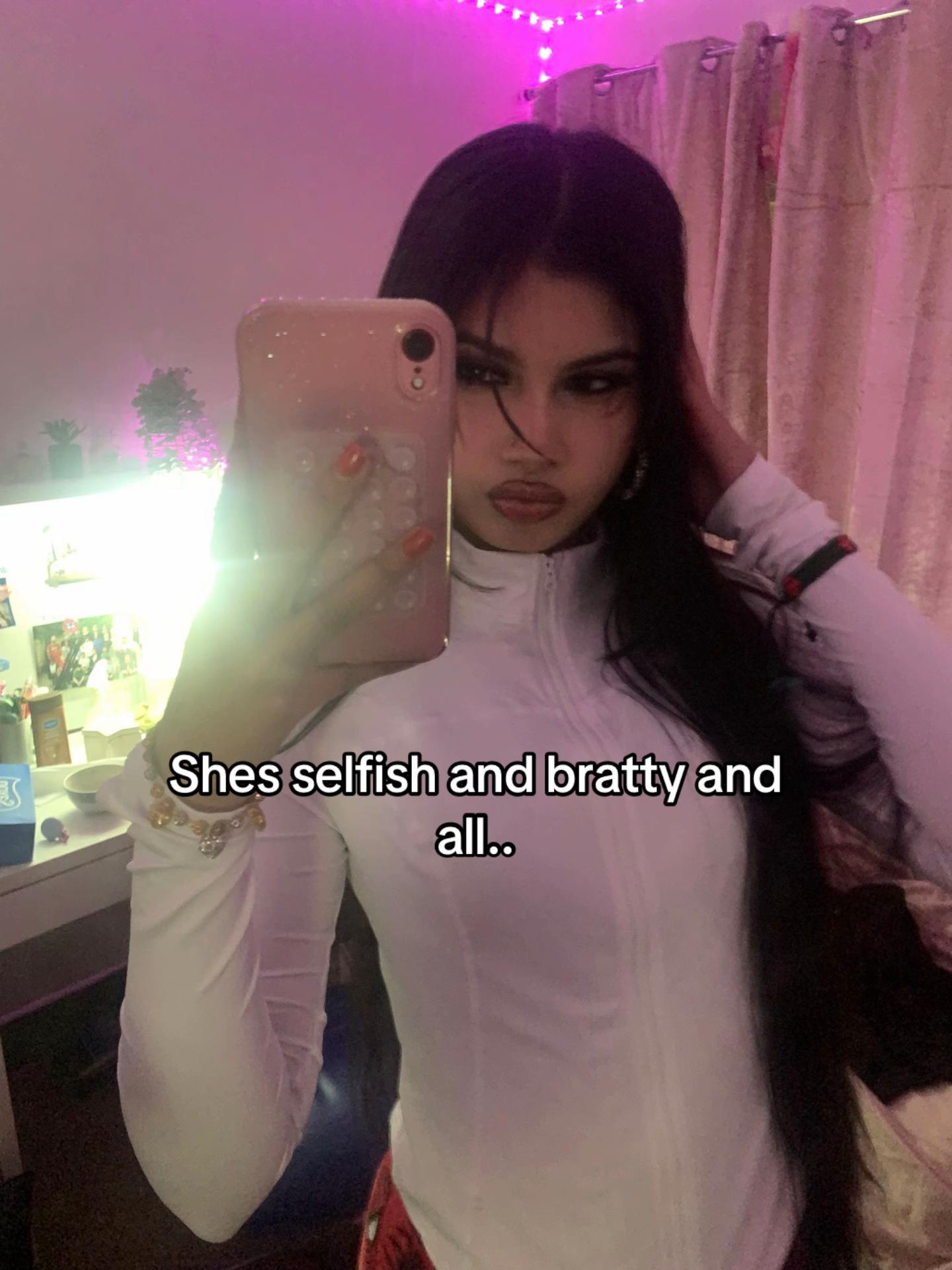 @T🌟