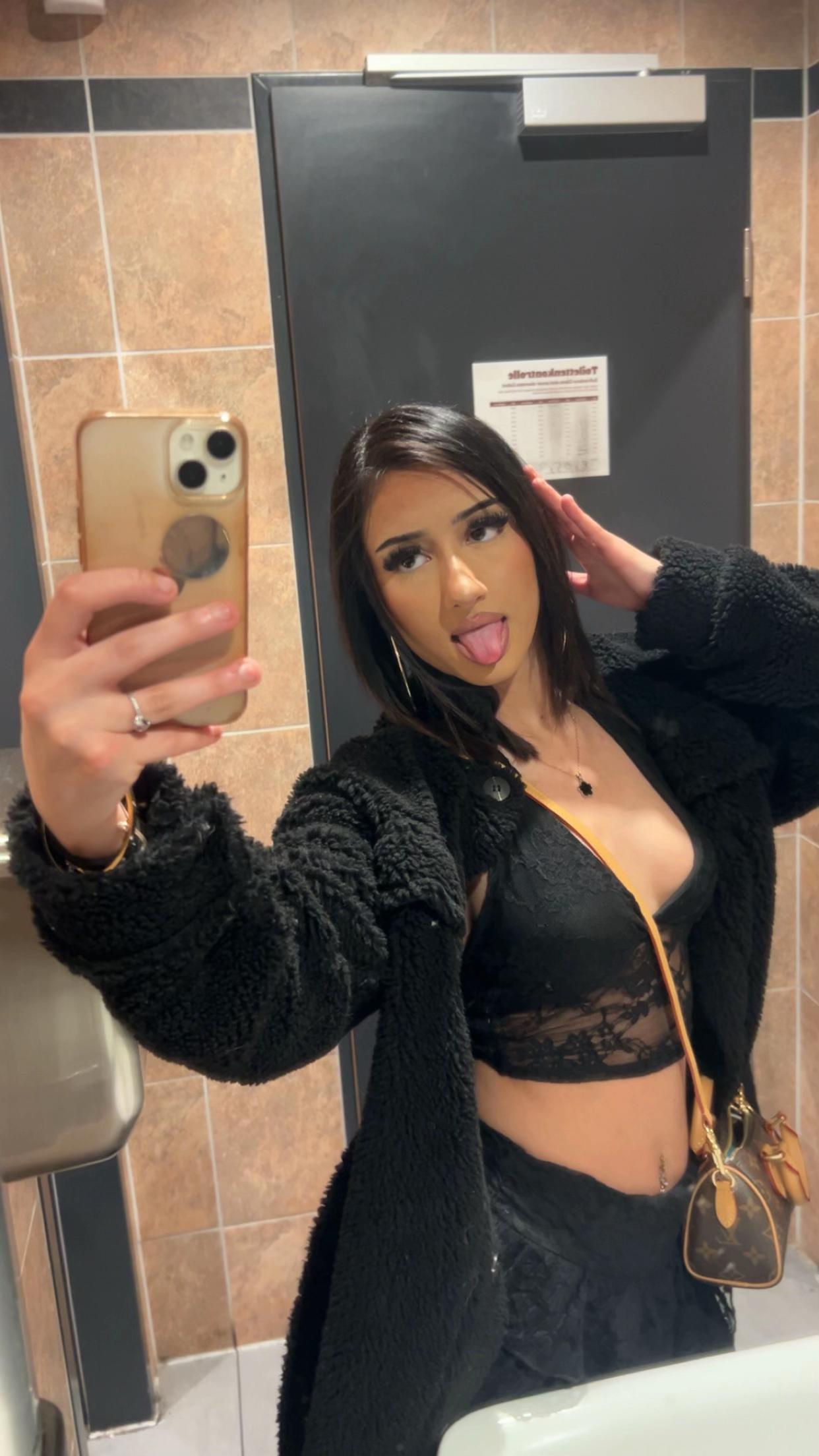 @𝒢𝒽𝒶𝓏𝒶𝓁