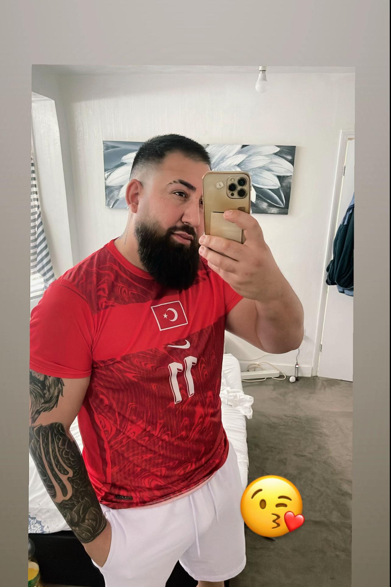 @💋Aris Adi Coco🧸