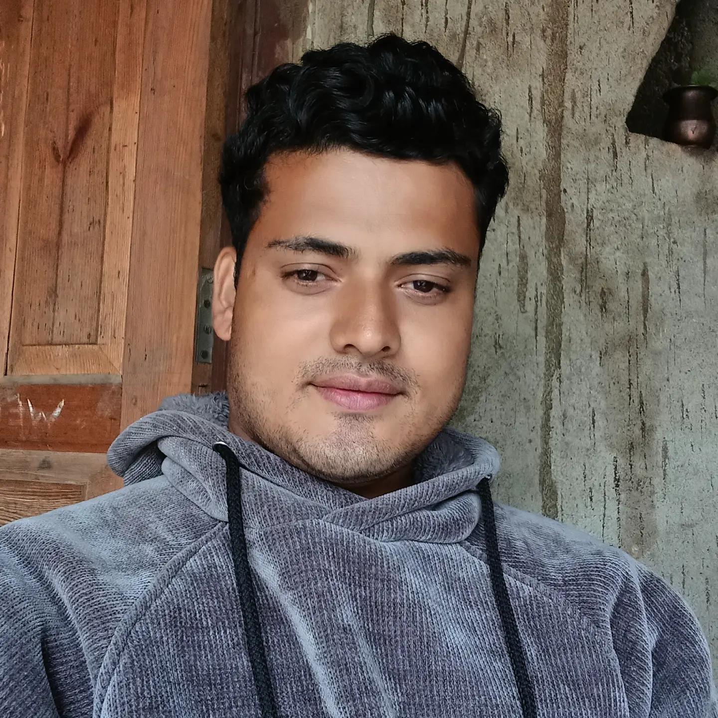 @उमेश बुढा छेत्री🇳🇵🙏🤟