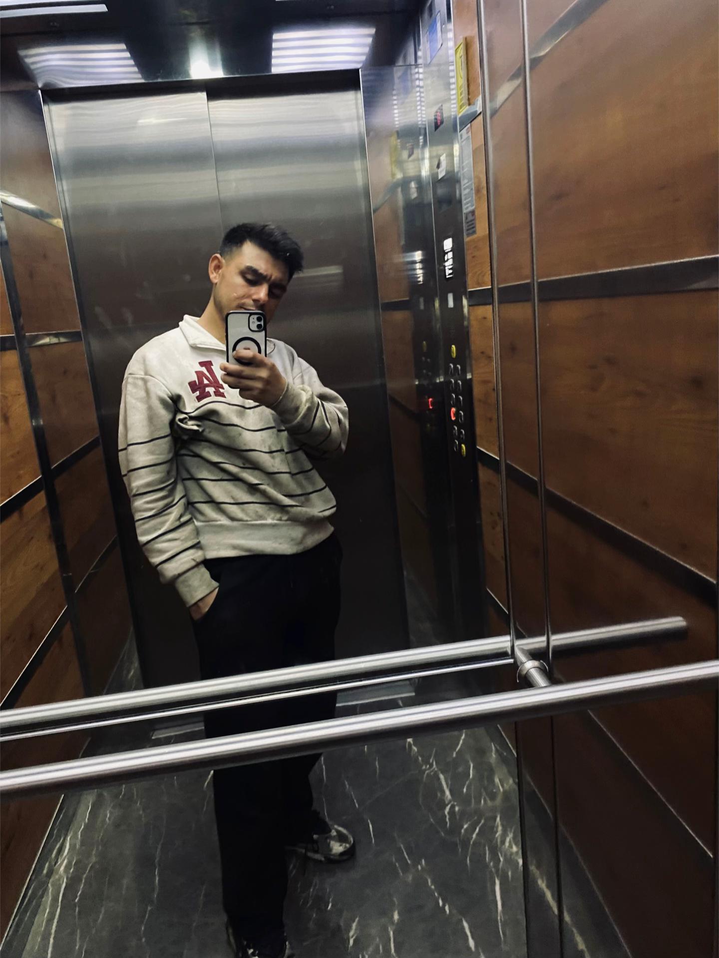 @Mustafa 🫶
