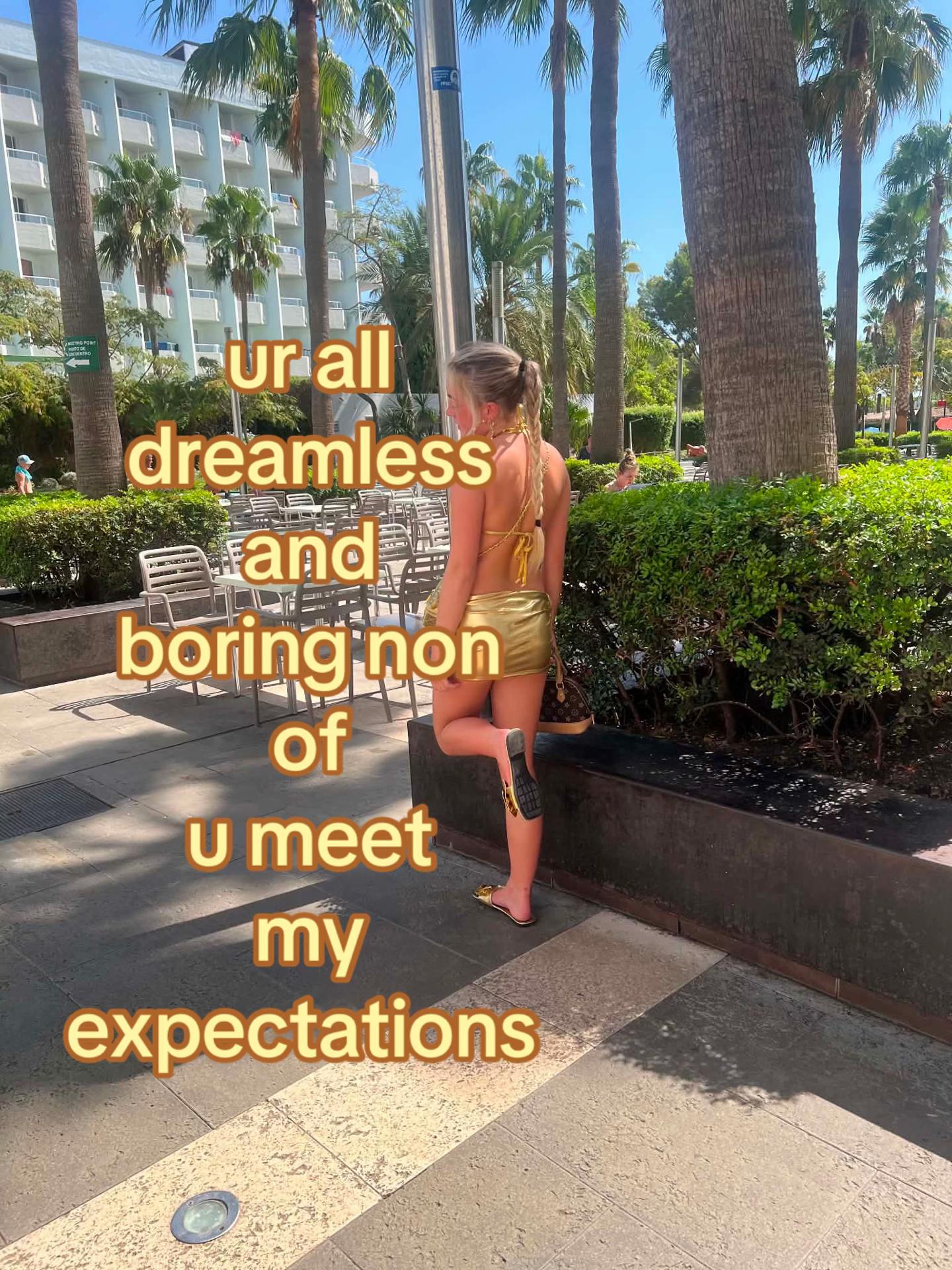@𝐌𝐀𝐃𝐃𝐈𝐄𝐌𝐀𝐄👸🏼👸🏼