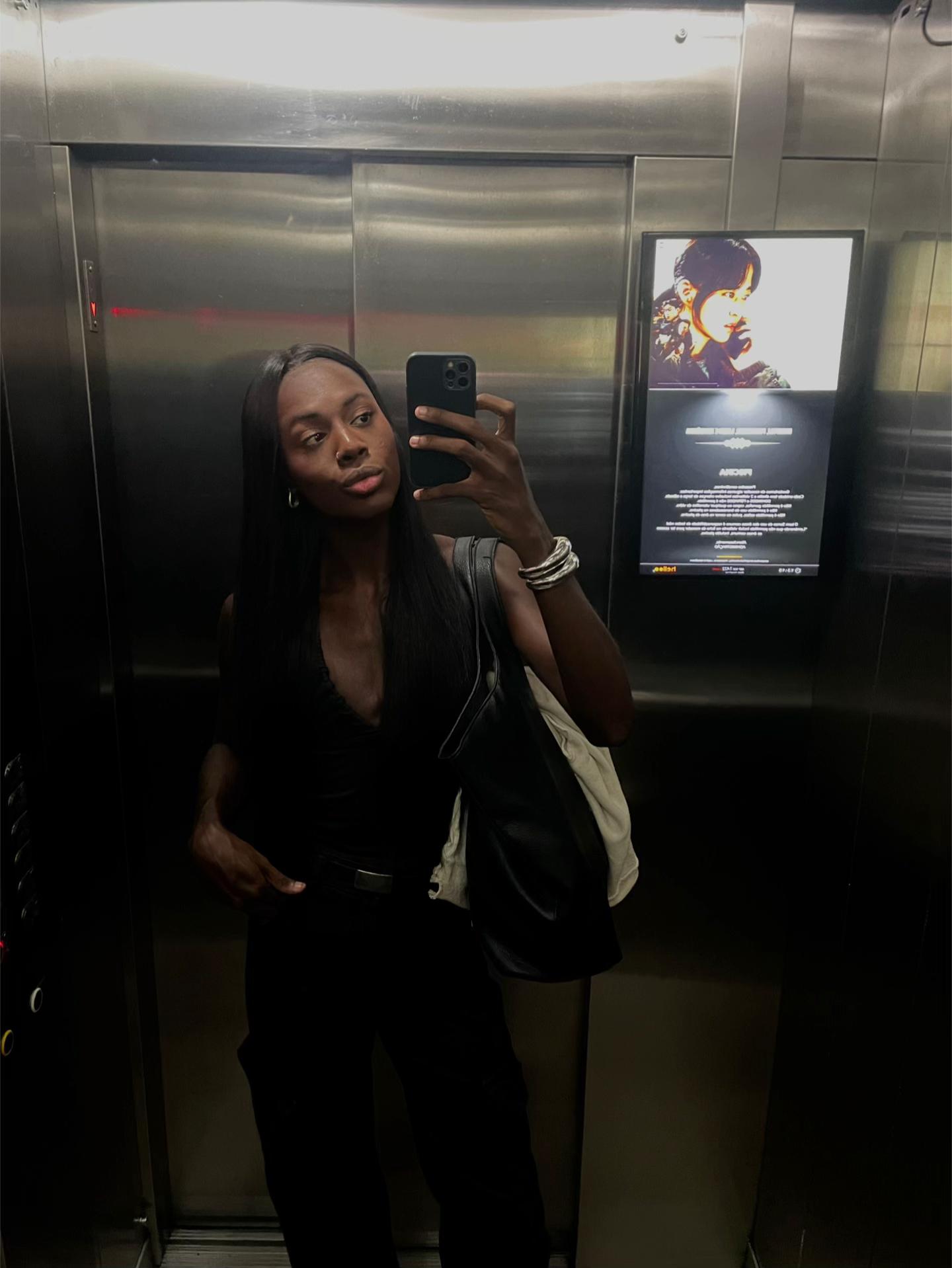 @niarinha