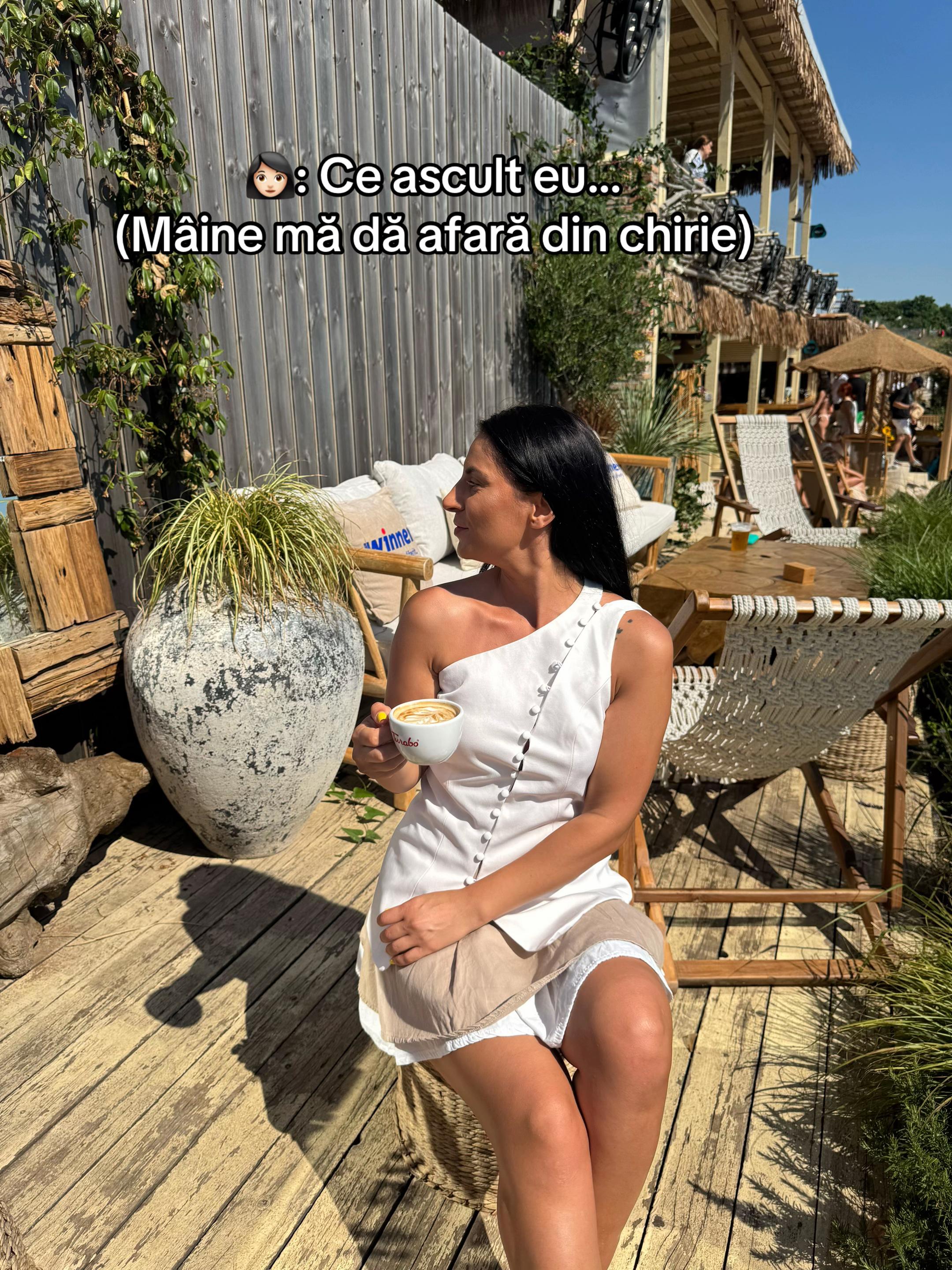 @Bruneta de la Media