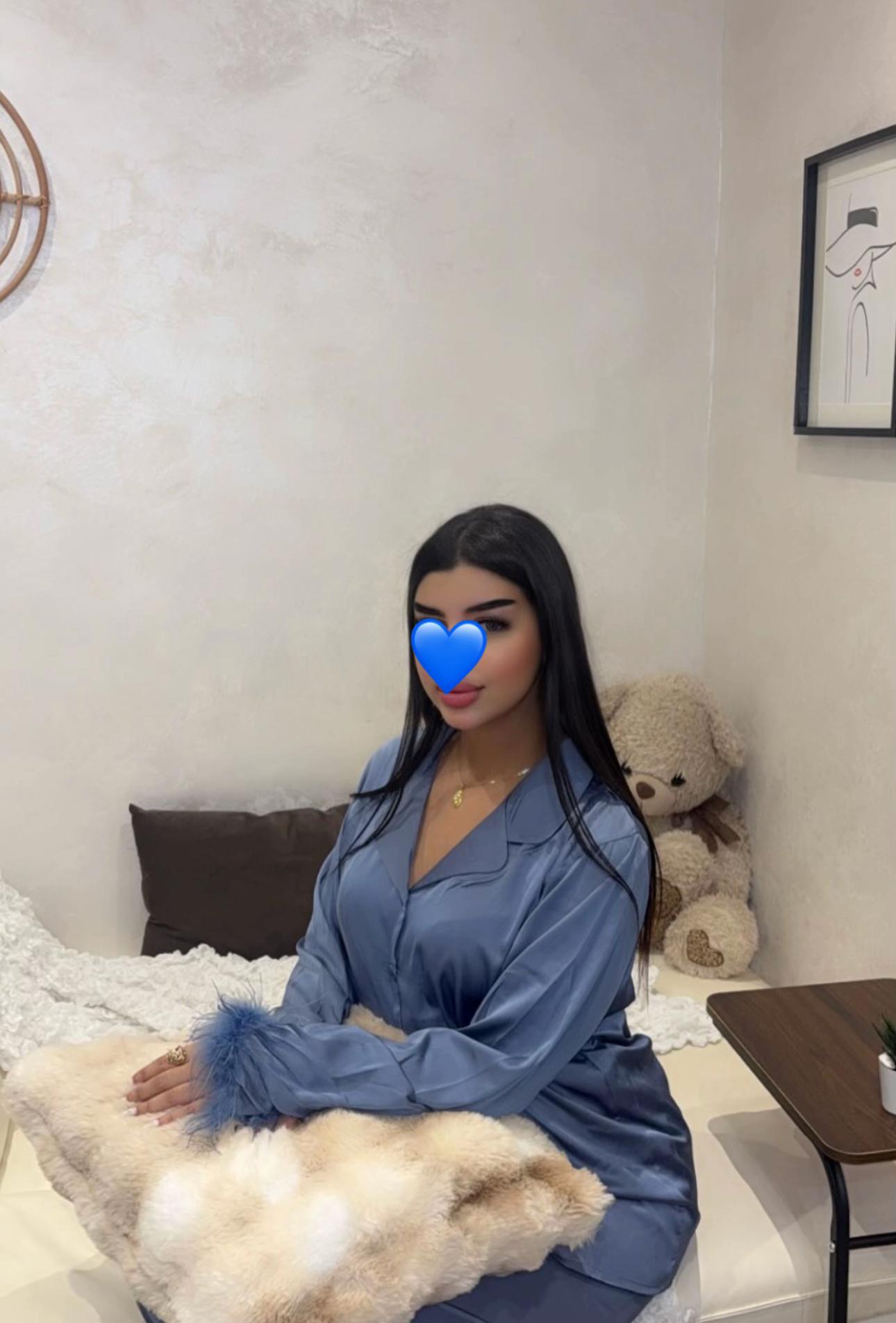 @Nadia Nahiri