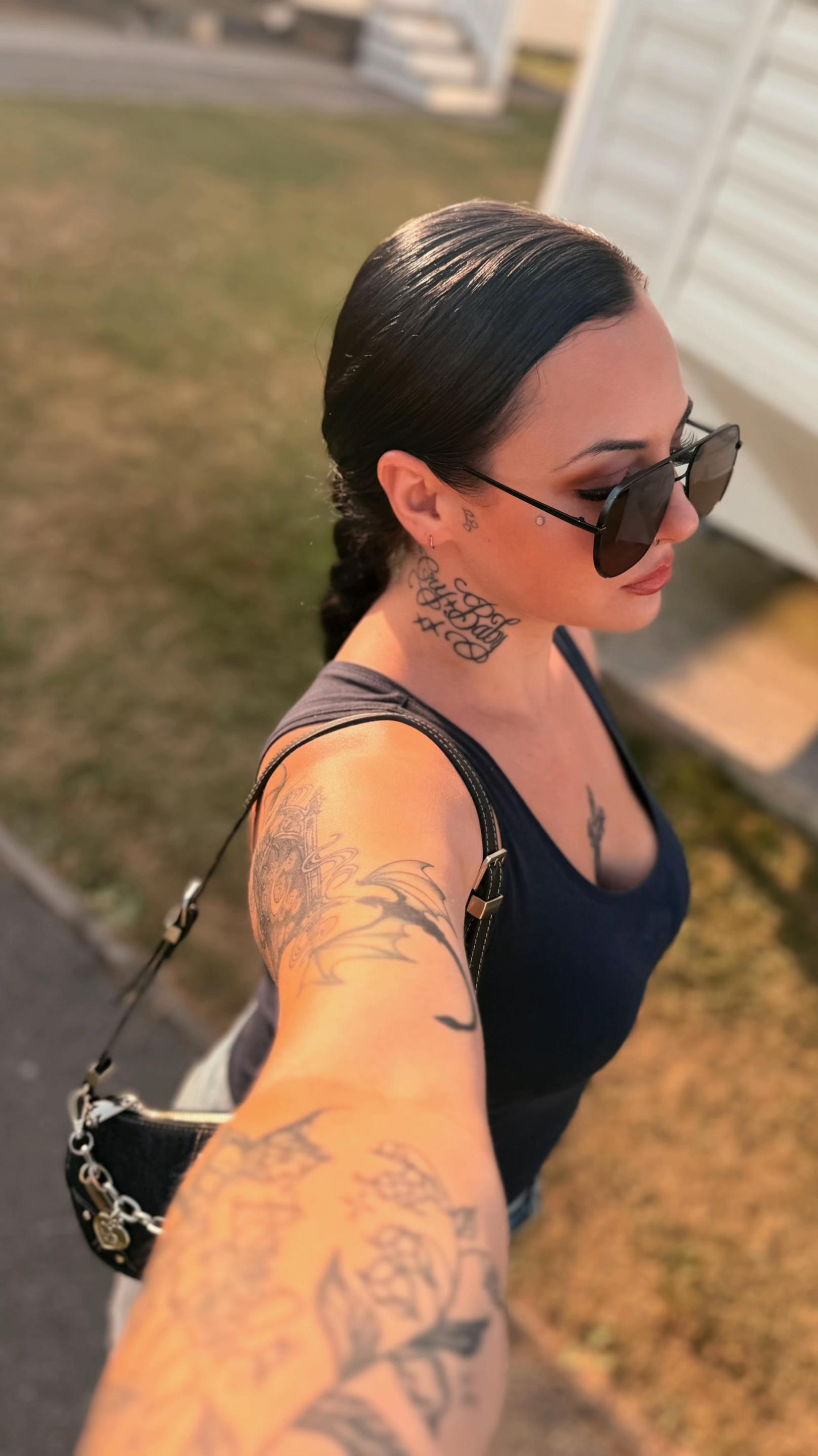 @Nadee444