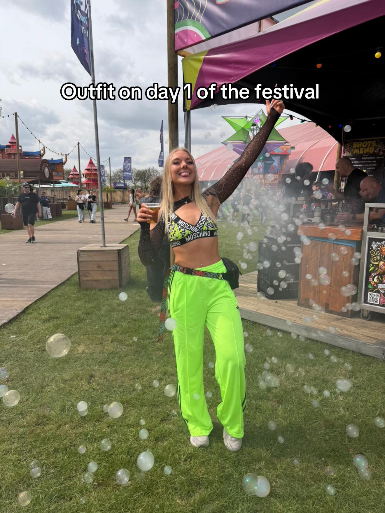 @RAVE BARBIE 2.0