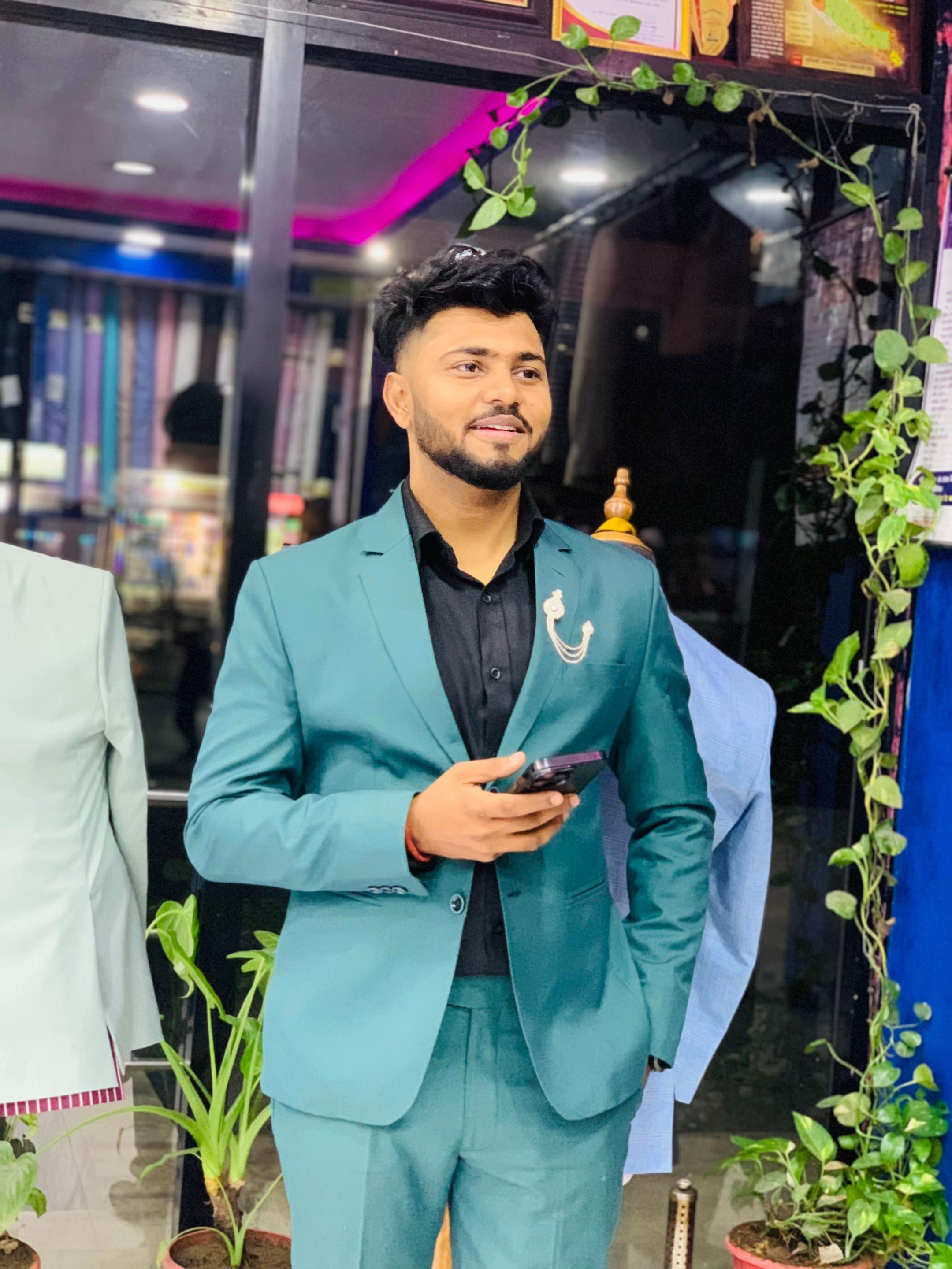 @Mohit_2001