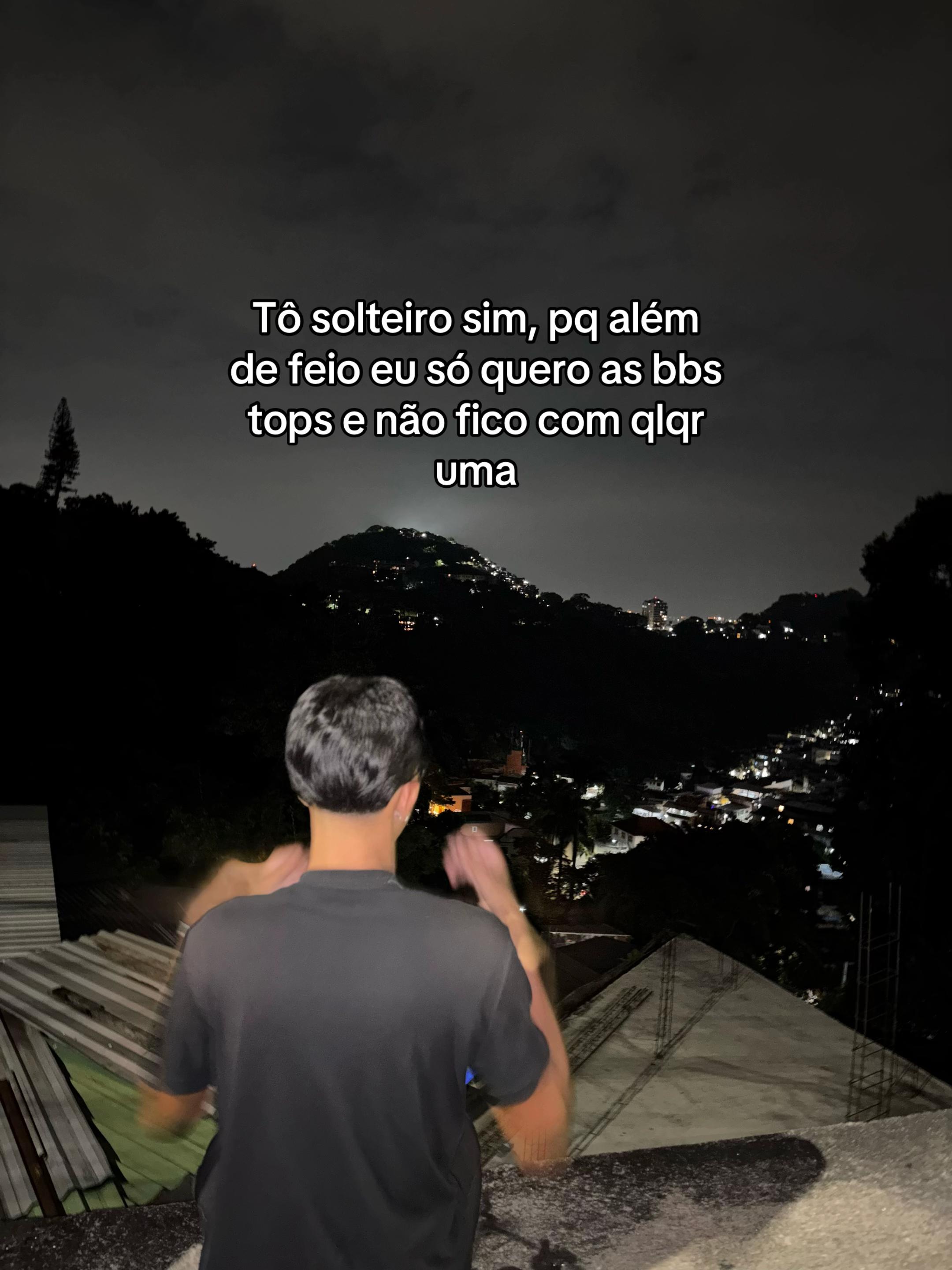 @&Eacute; o Th