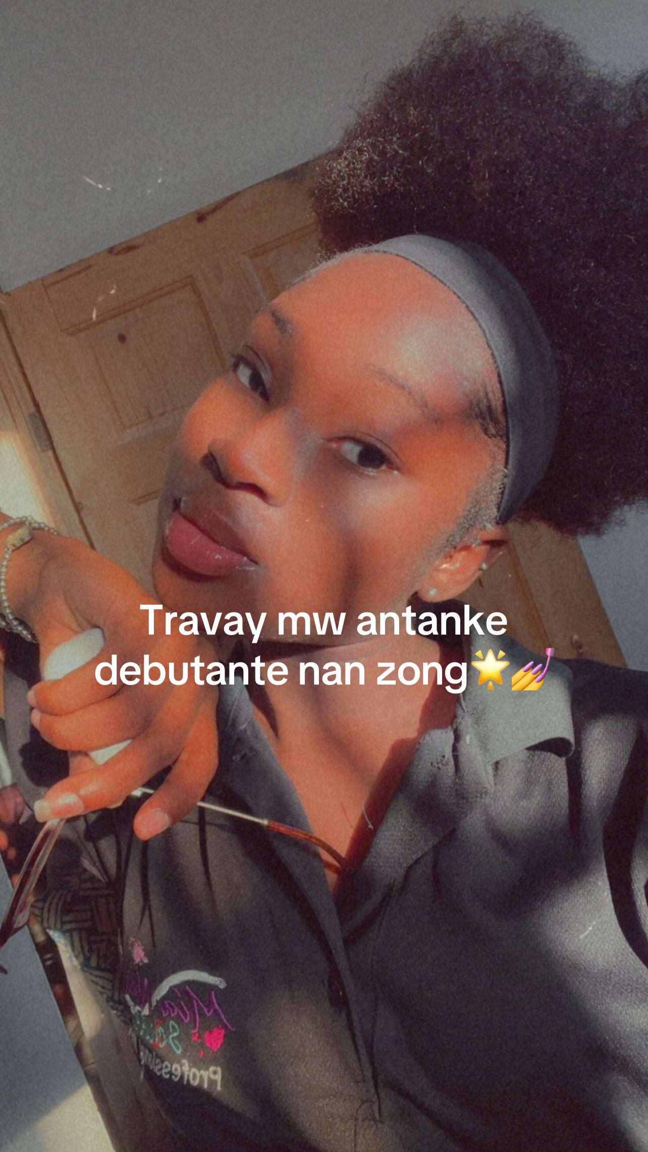 @Larissa🔆✨