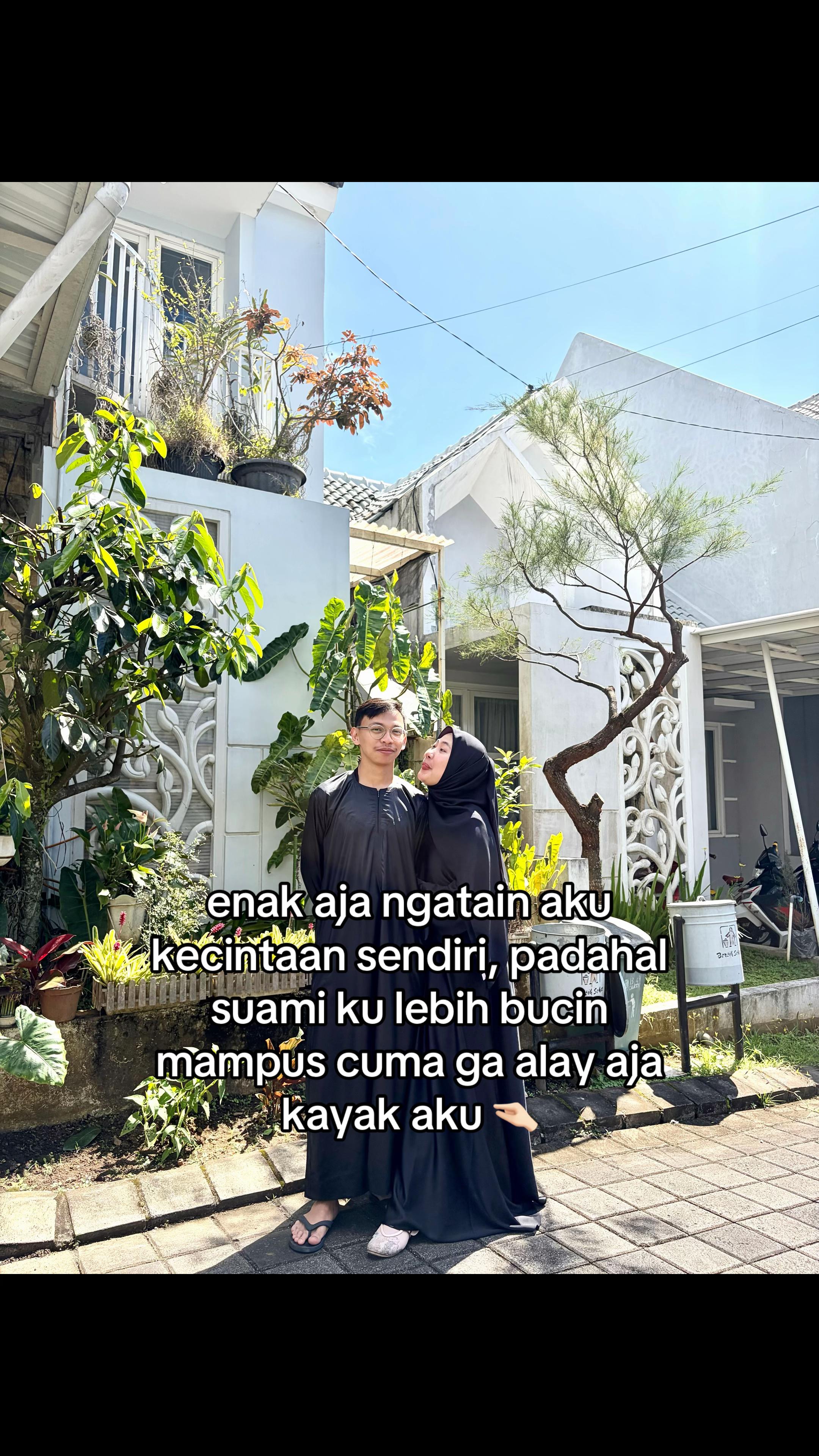 @Hldmlnd