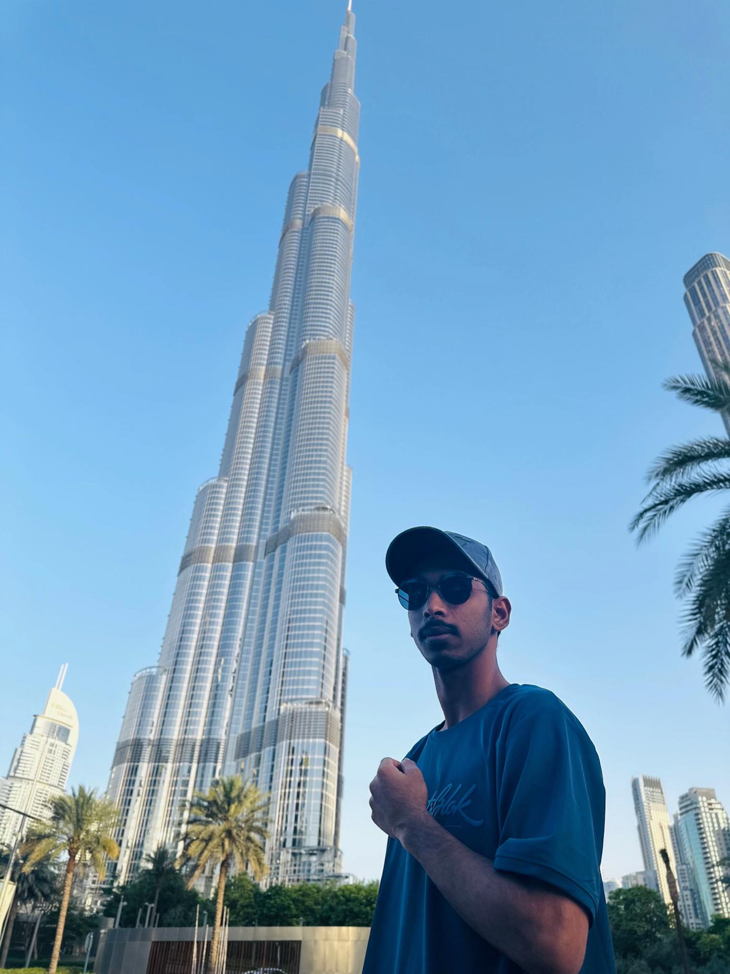 @🇦🇪محمدرشاد 👅👀