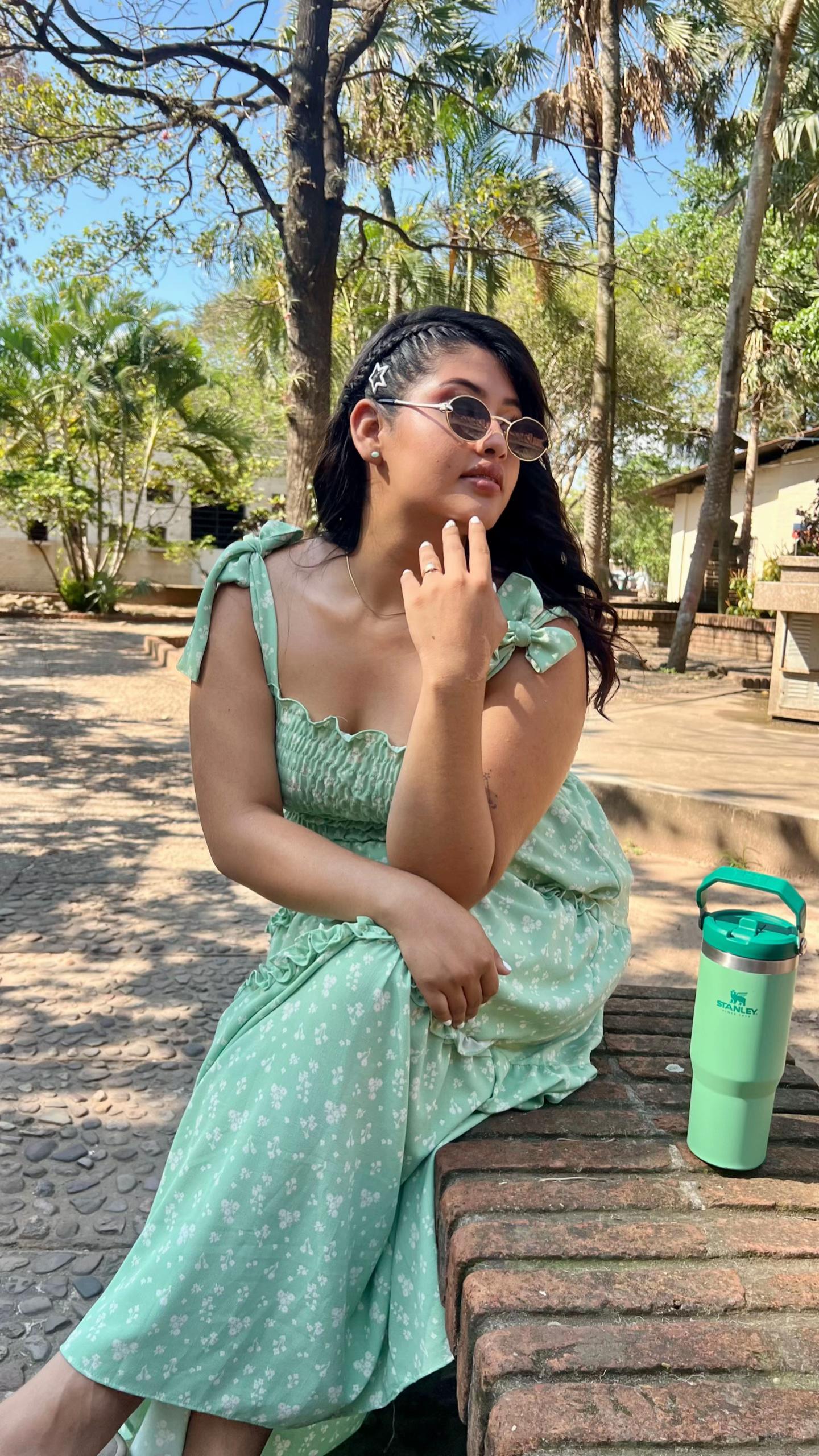 @𝒦𝓂