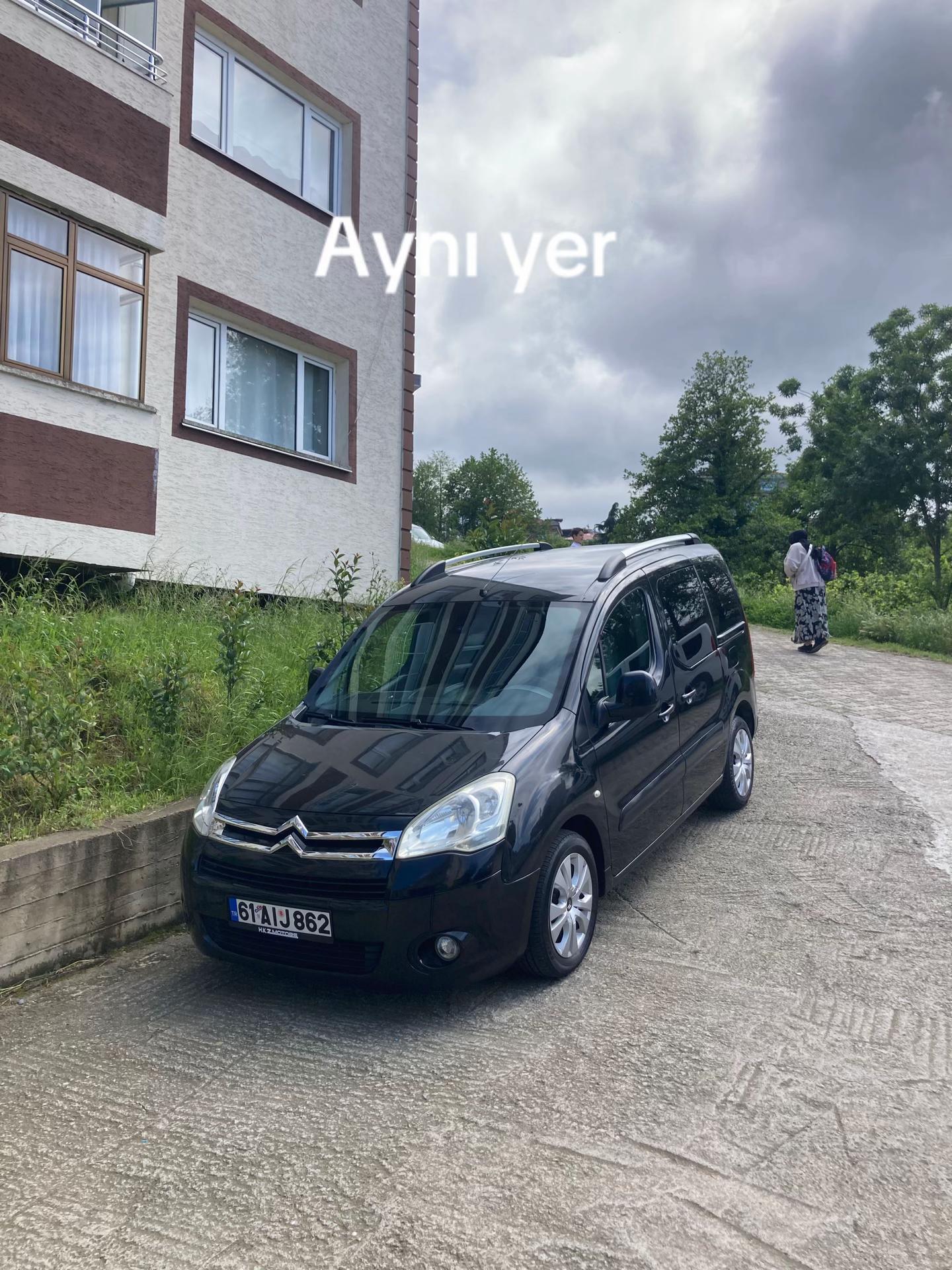@Muzaffer Selim