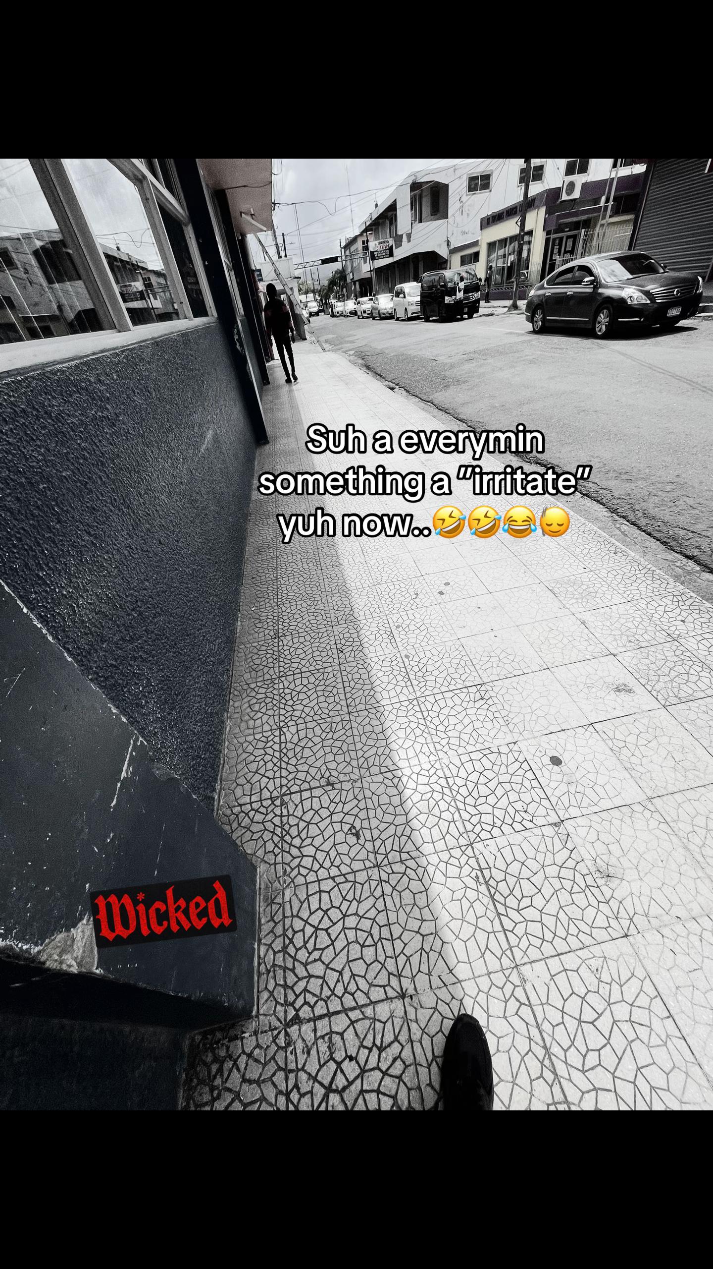 @𝘿𝙧𝙚 🪫