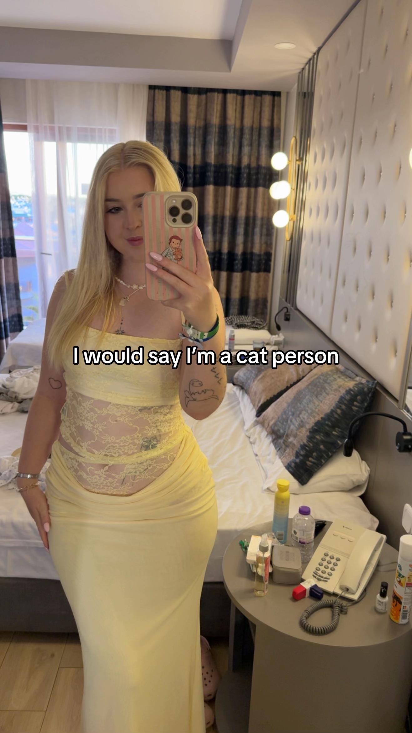 @Chloe Louise