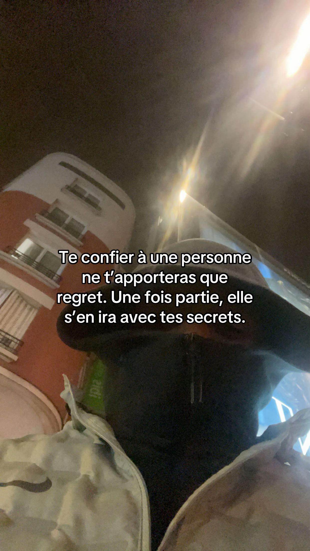 @huit887