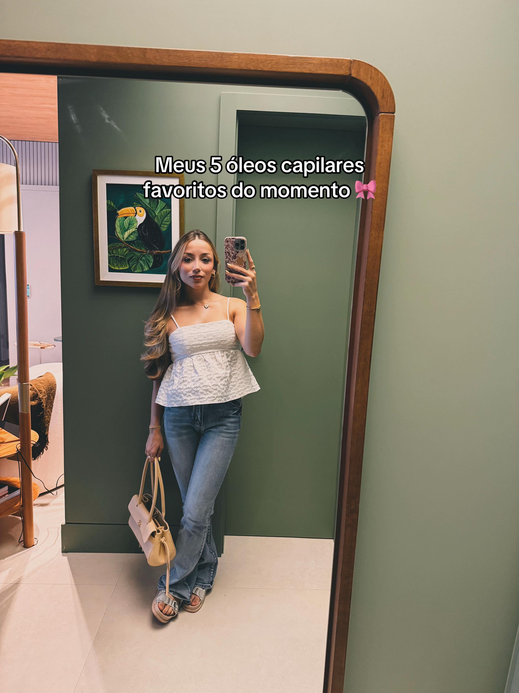@Gabriela Holanda
