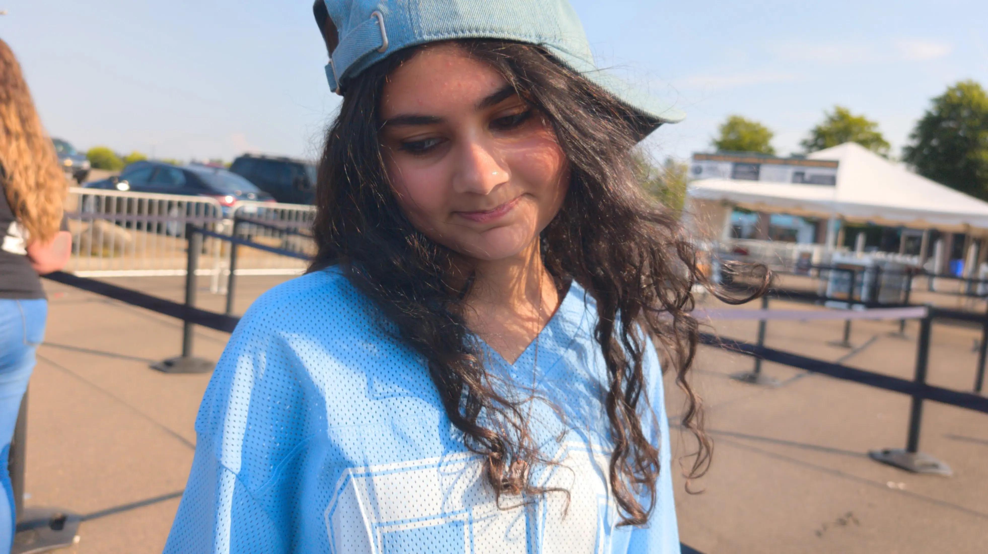 @🕸️Meera🕸️