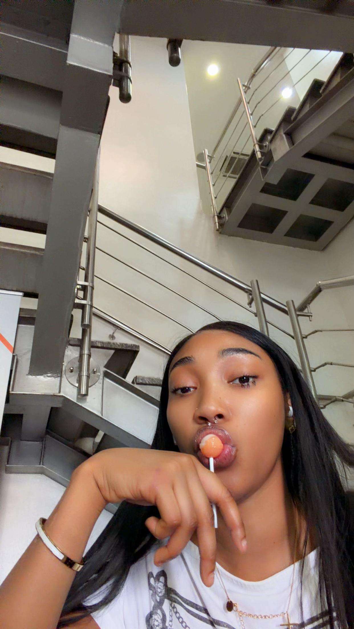 @Tee baby🥰