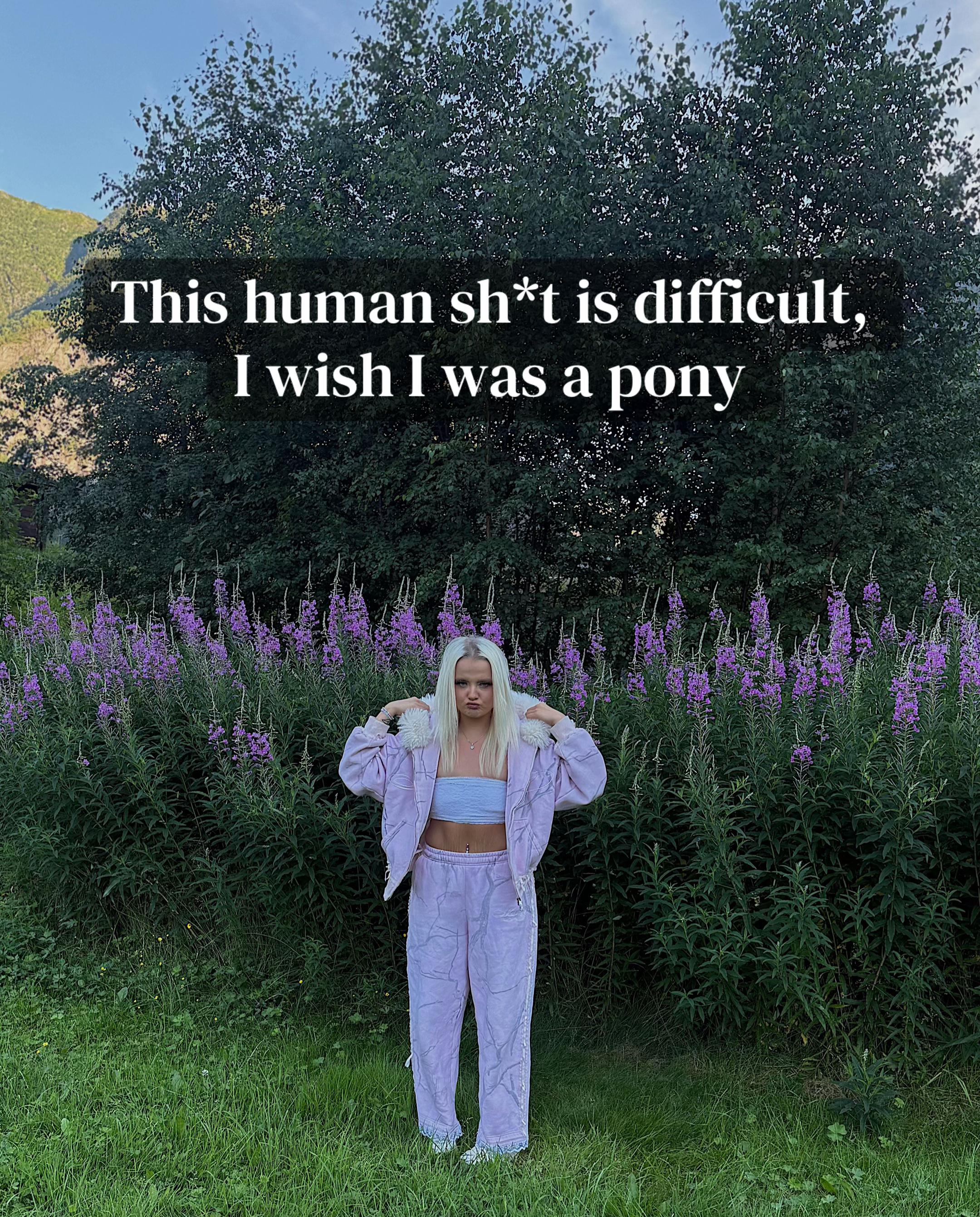 @Julie👸🏼