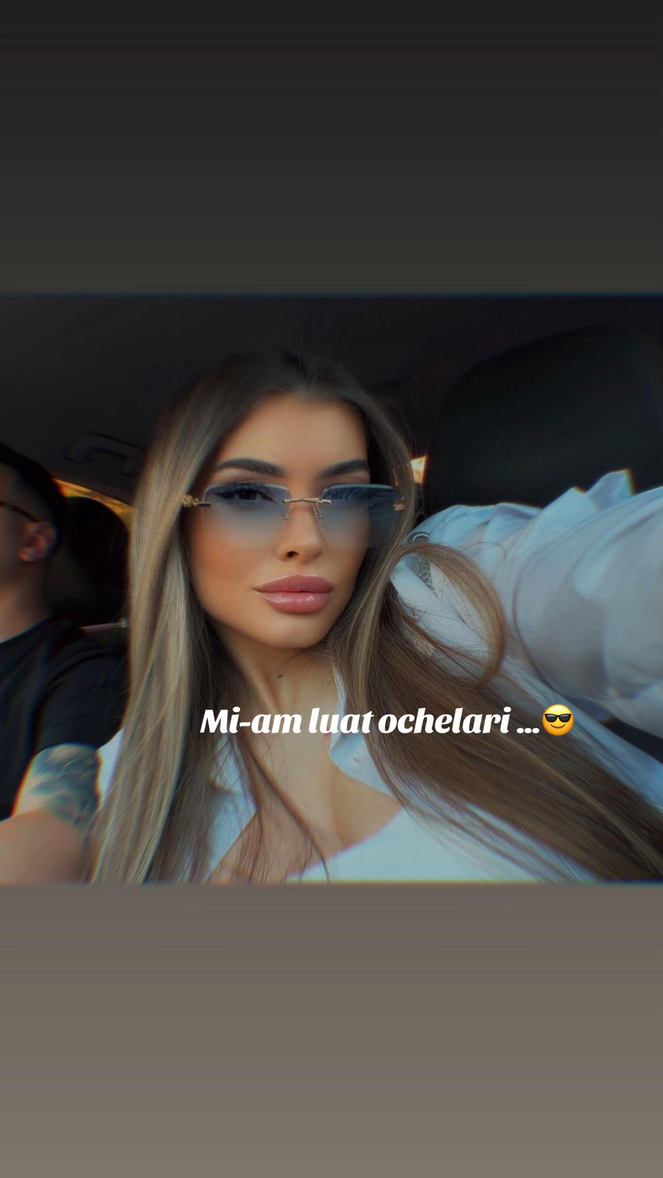 @🤍