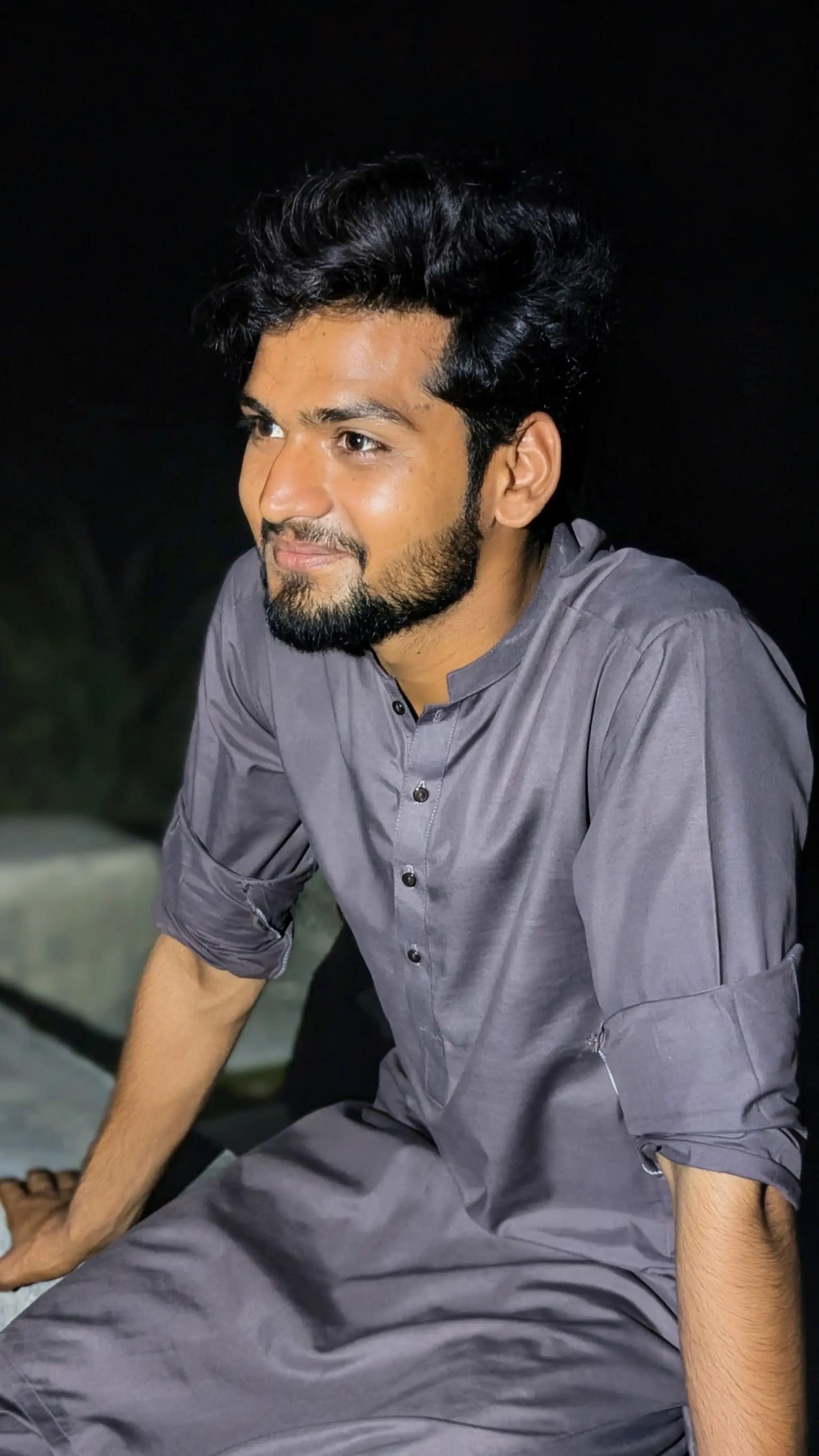 @apki shkl to ni ha but still i